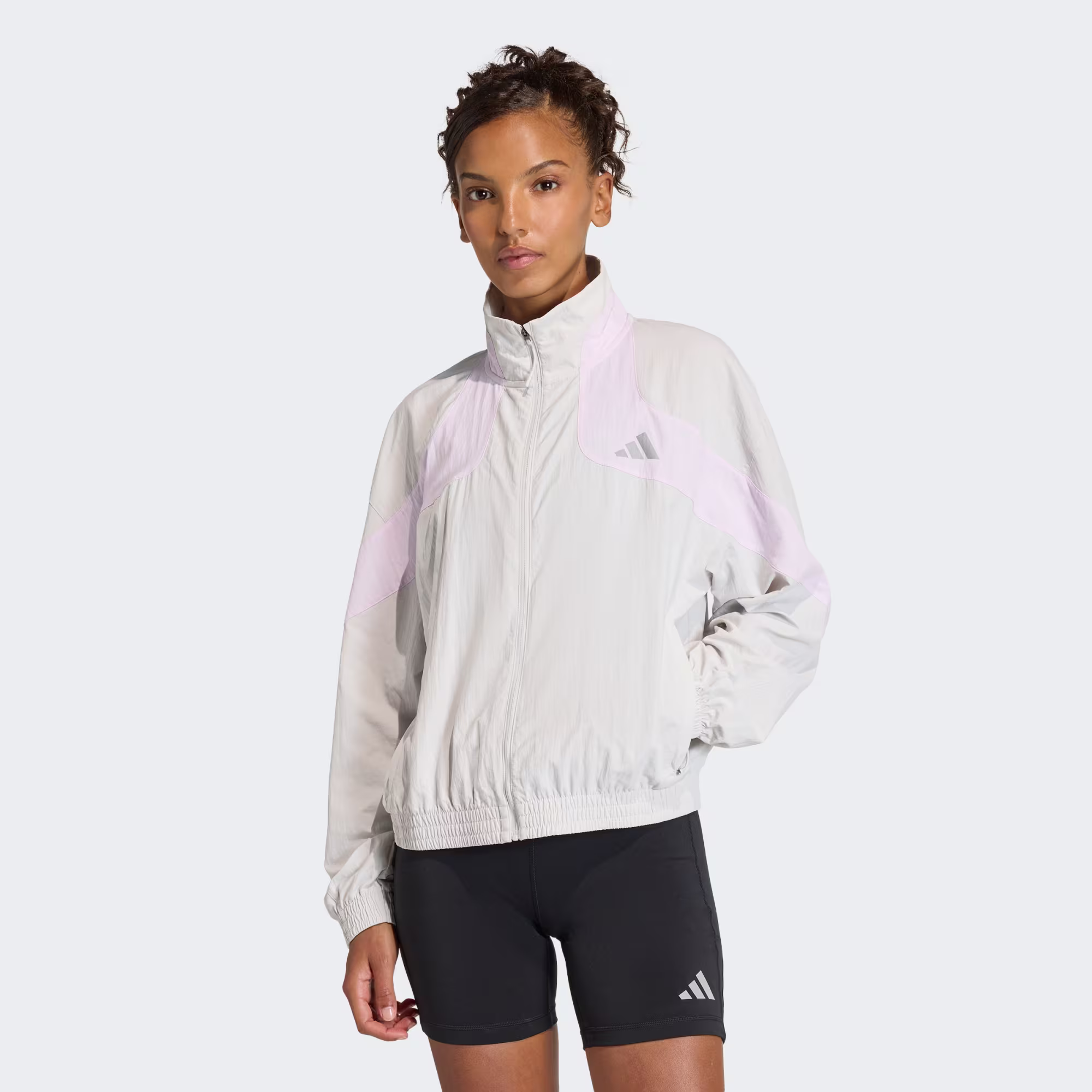 Adidas ქალის  ქურთუკი