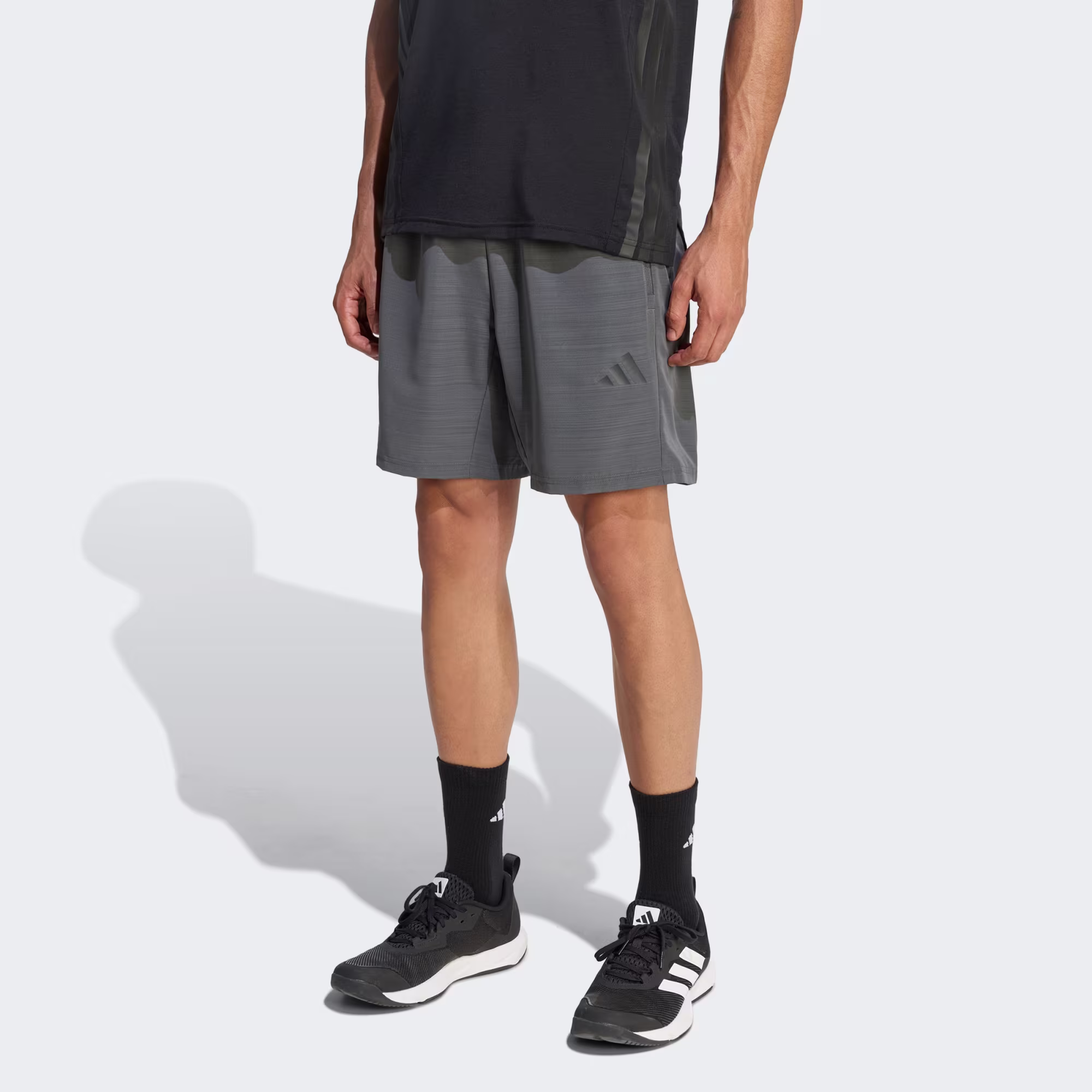 Adidas მამაკაცის შორტი