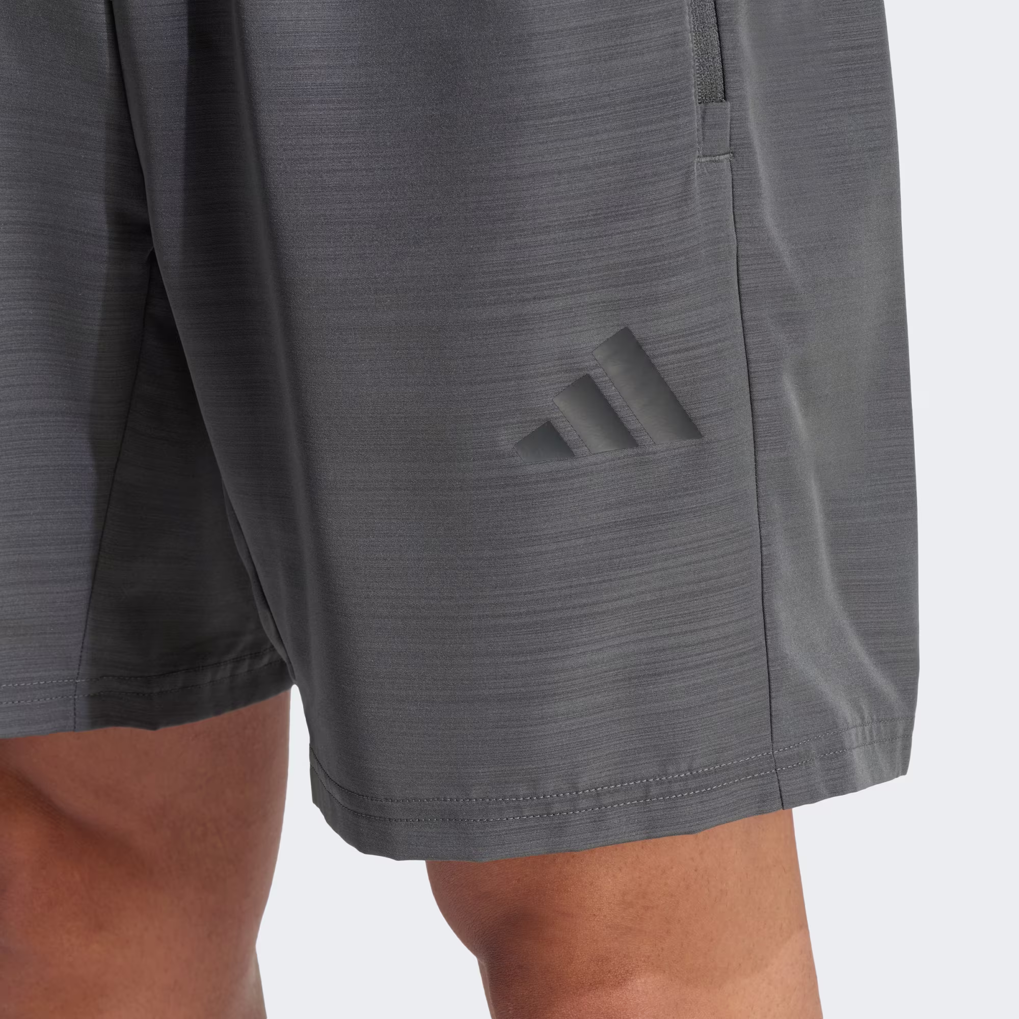 Adidas მამაკაცის შორტი