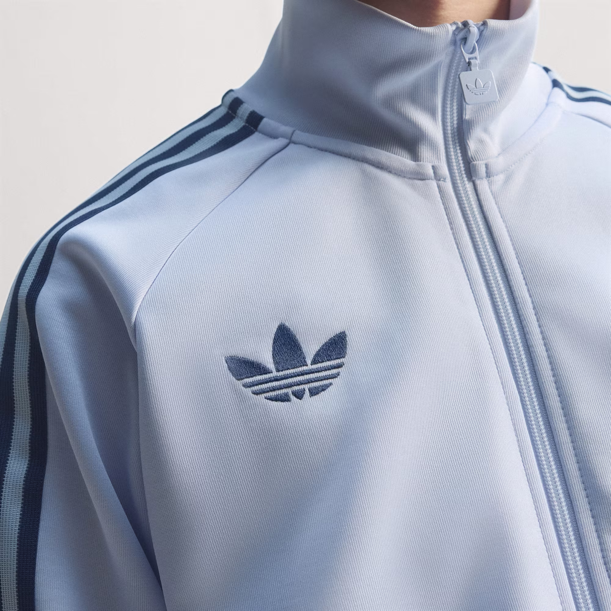 Adidas მამაკაცის ჯემპრი
