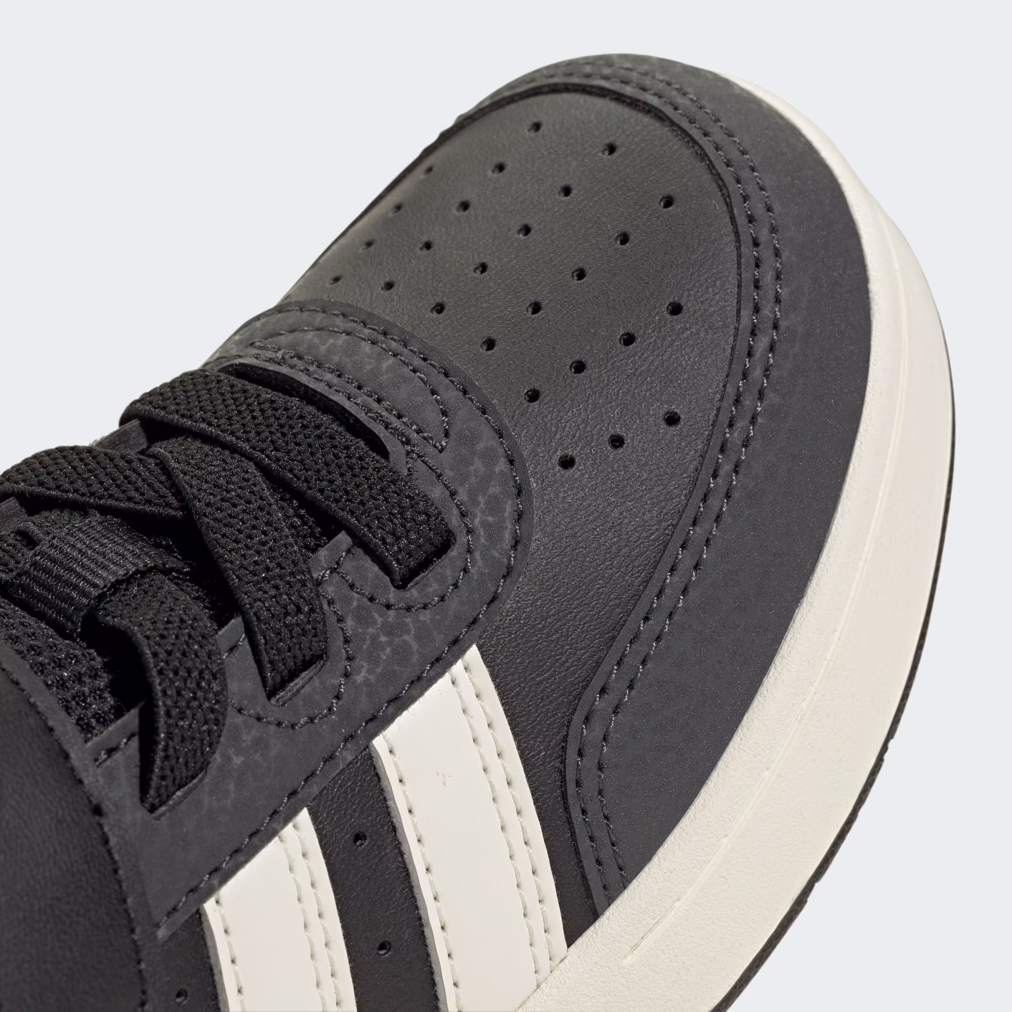 Adidas ბავშვის სპორტული ფეხსაცმელი