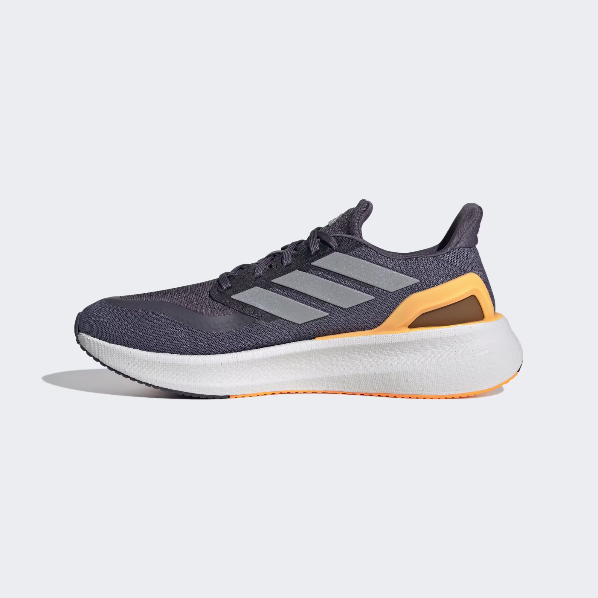 Adidas მამაკაცის სპორტული ფეხსაცმელი