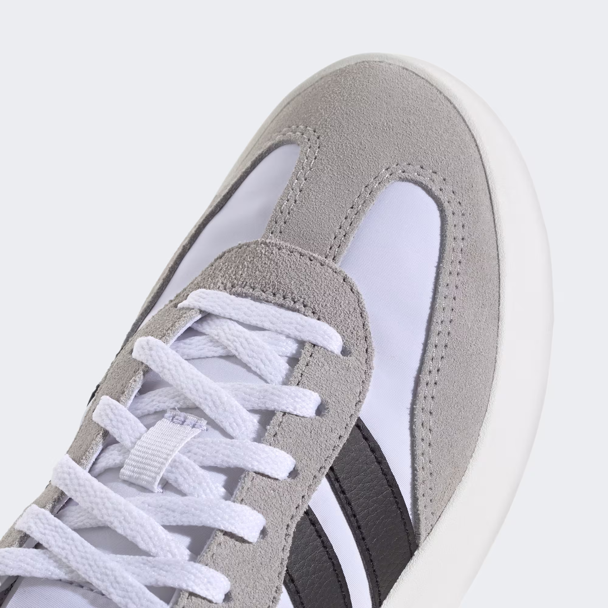Adidas ბავშვის სპორტული ფეხსაცმელი