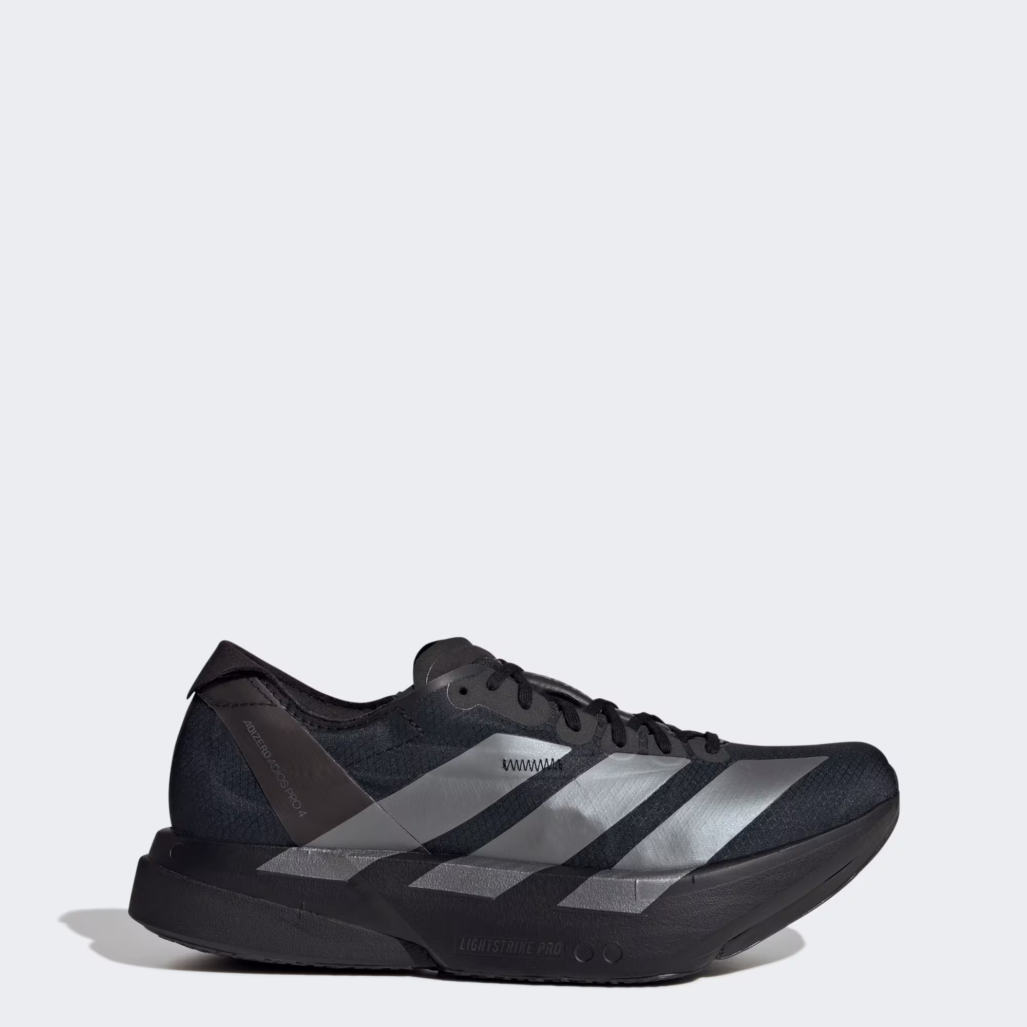 Adidas მამაკაცის სპორტული ფეხსაცმელი