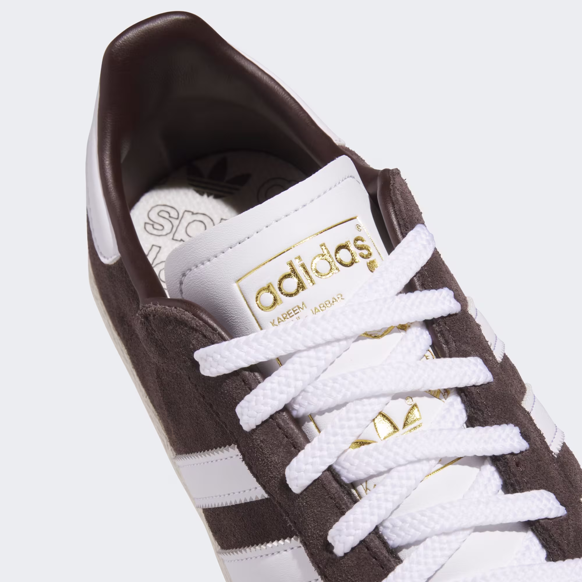 Adidas მამაკაცის სპორტული ფეხსაცმელი