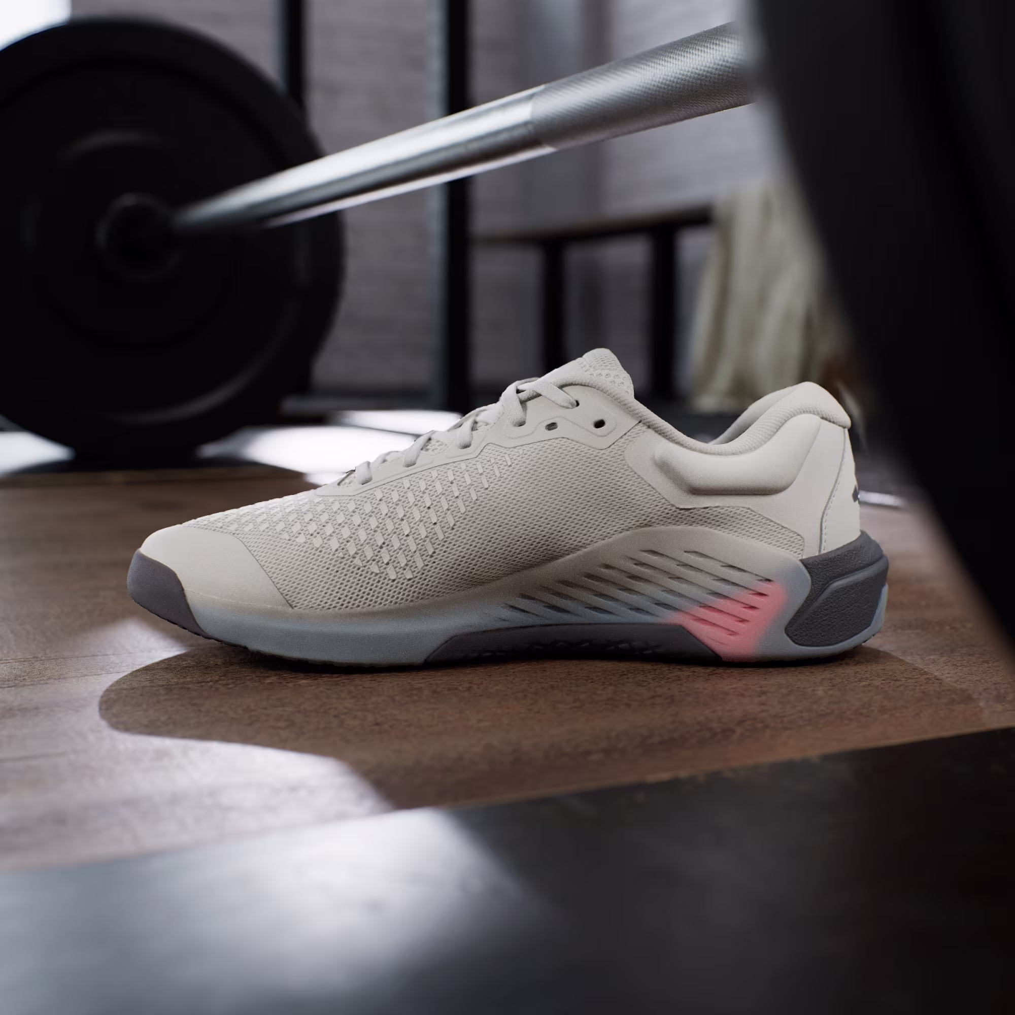 Adidas მამაკაცის სპორტული ფეხსაცმელი