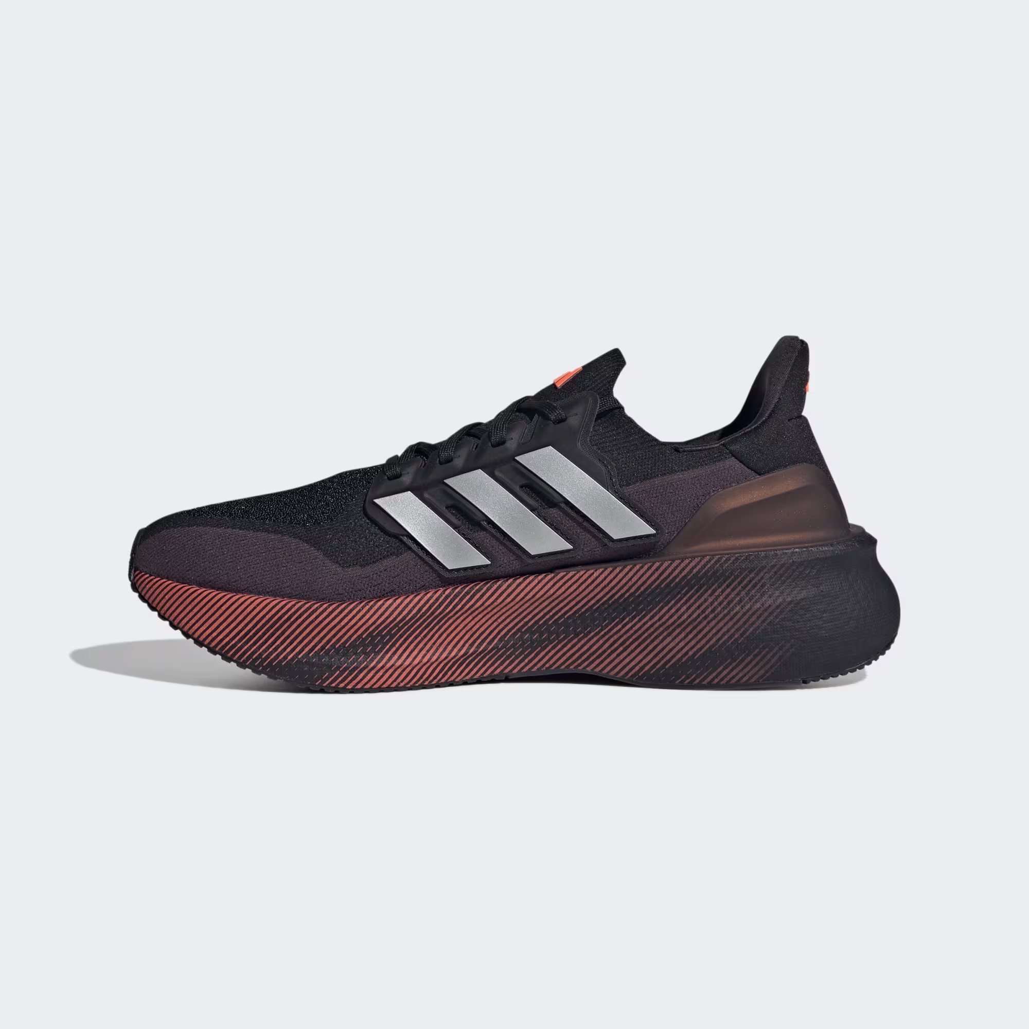 Adidas მამაკაცის სპორტული ფეხსაცმელი