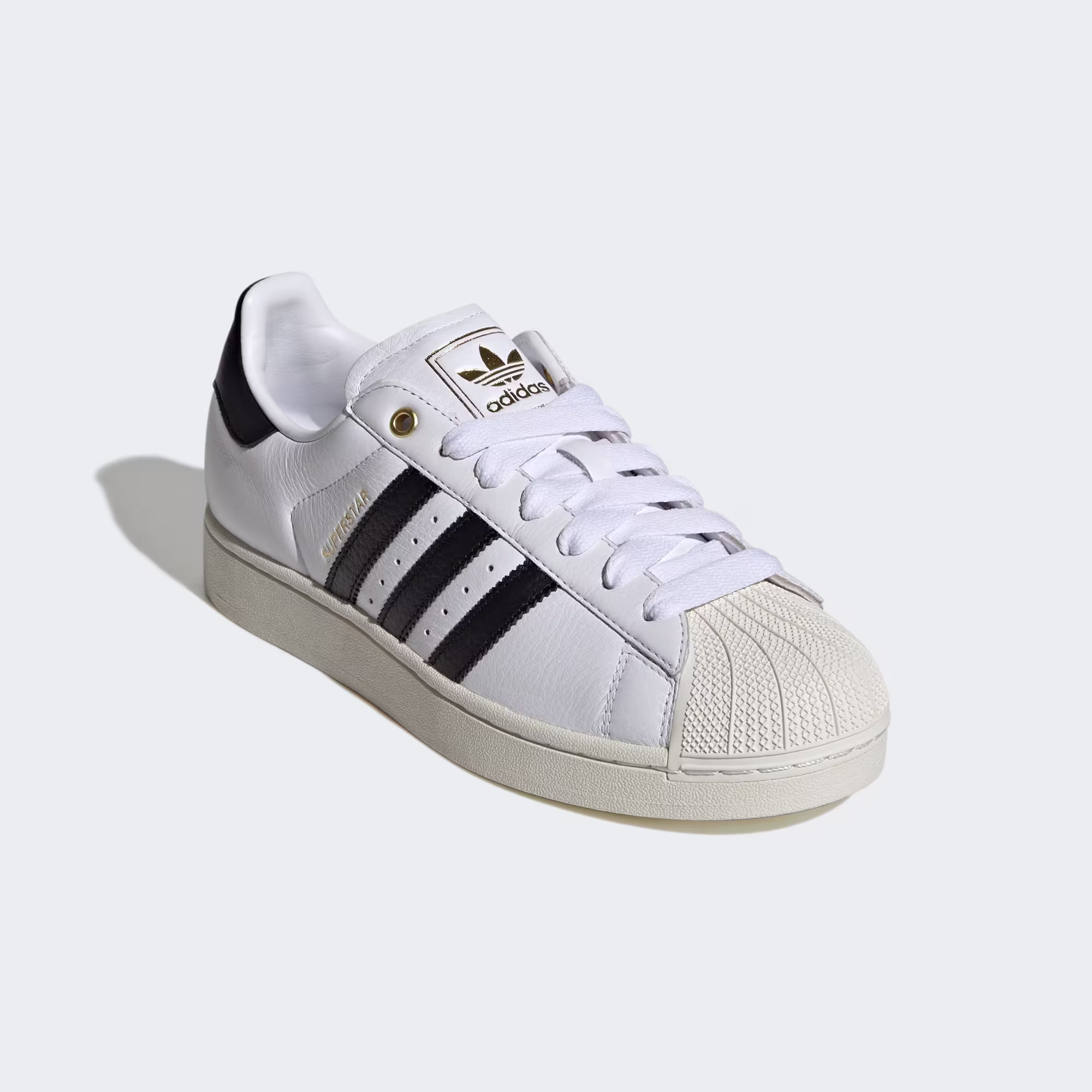 Adidas მამაკაცის სპორტული ფეხსაცმელი
