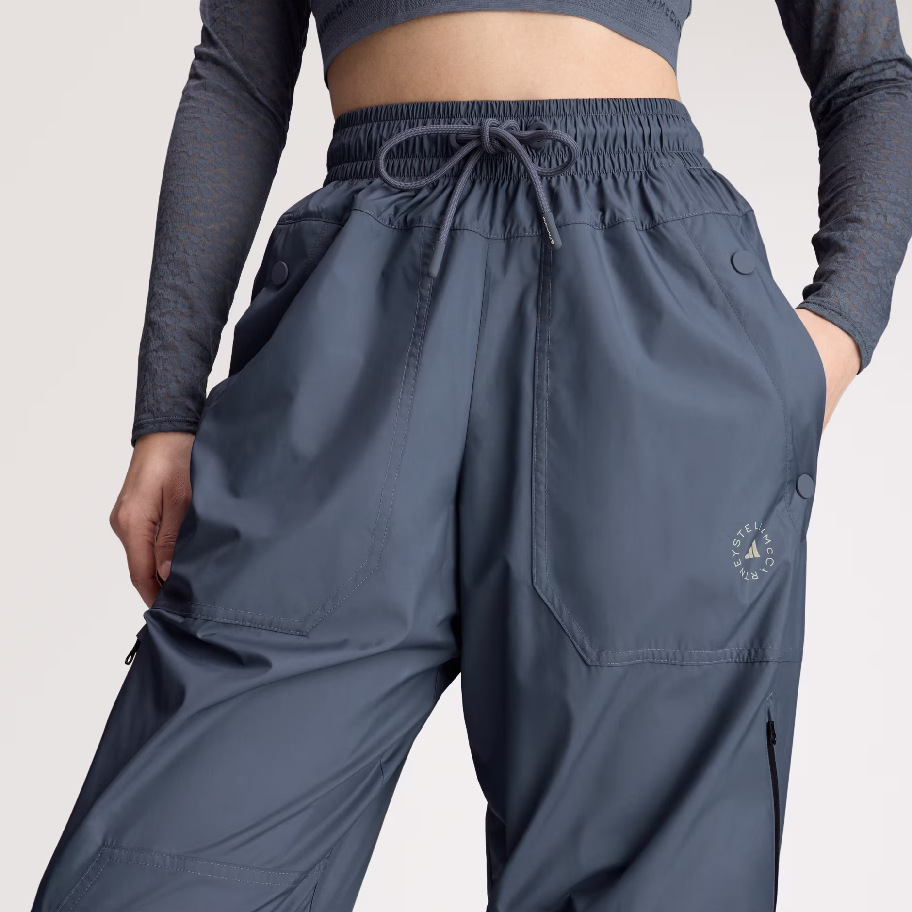 Adidas ქალის შარვალი
