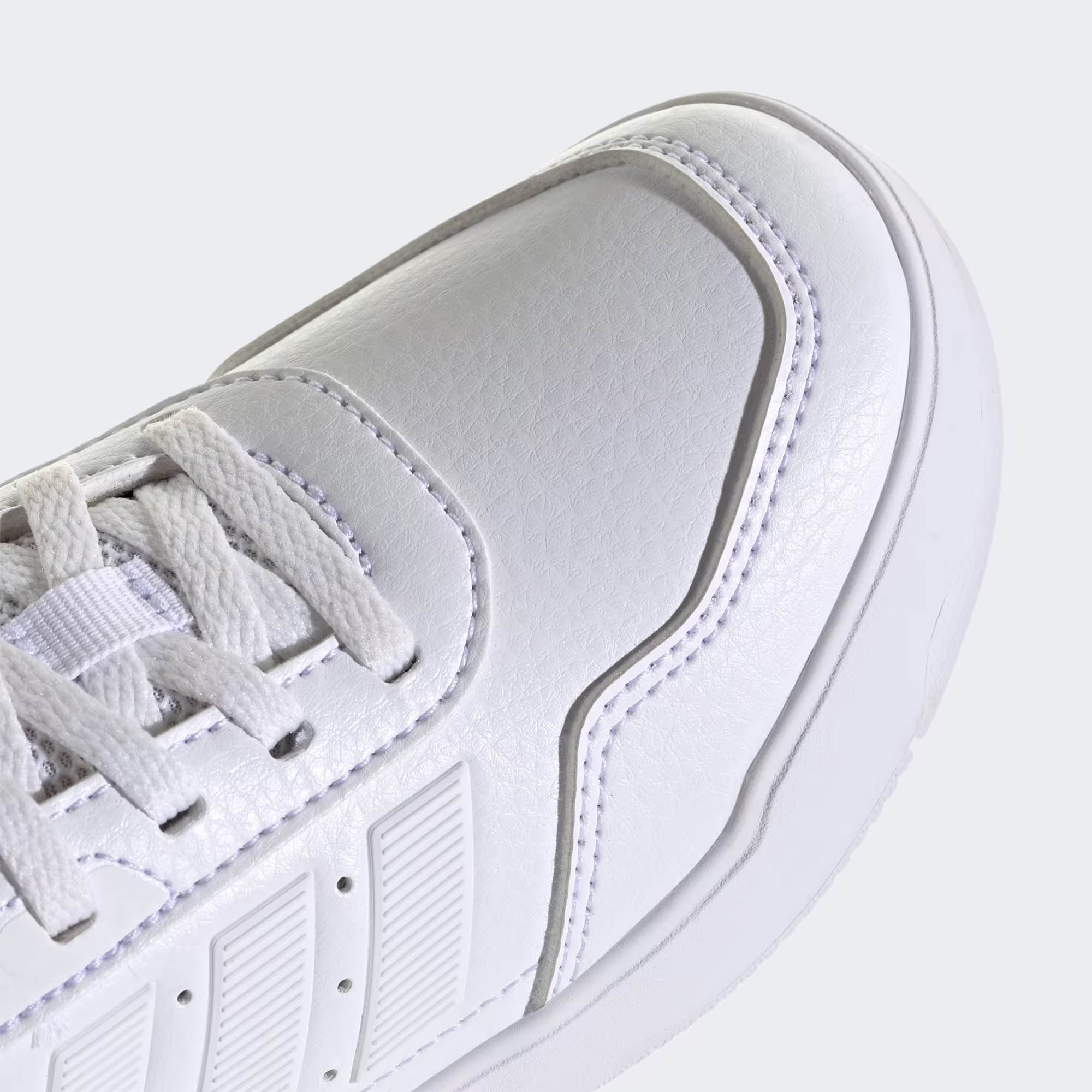 Adidas ბავშვის სპორტული ფეხსაცმელი