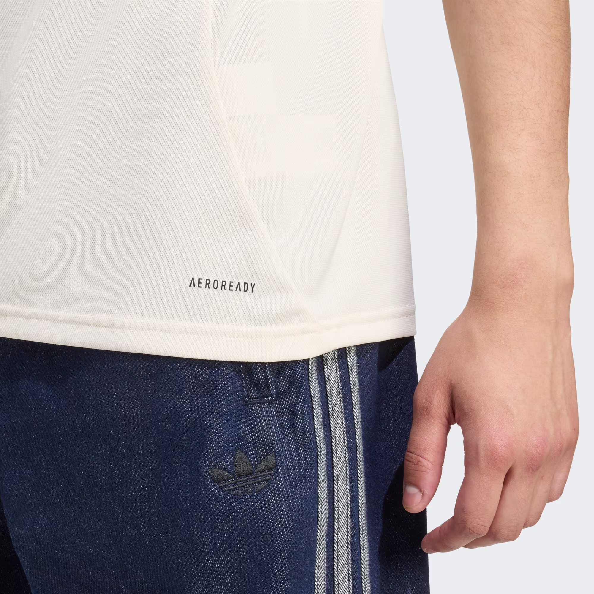 Adidas მამაკაცის მაისური