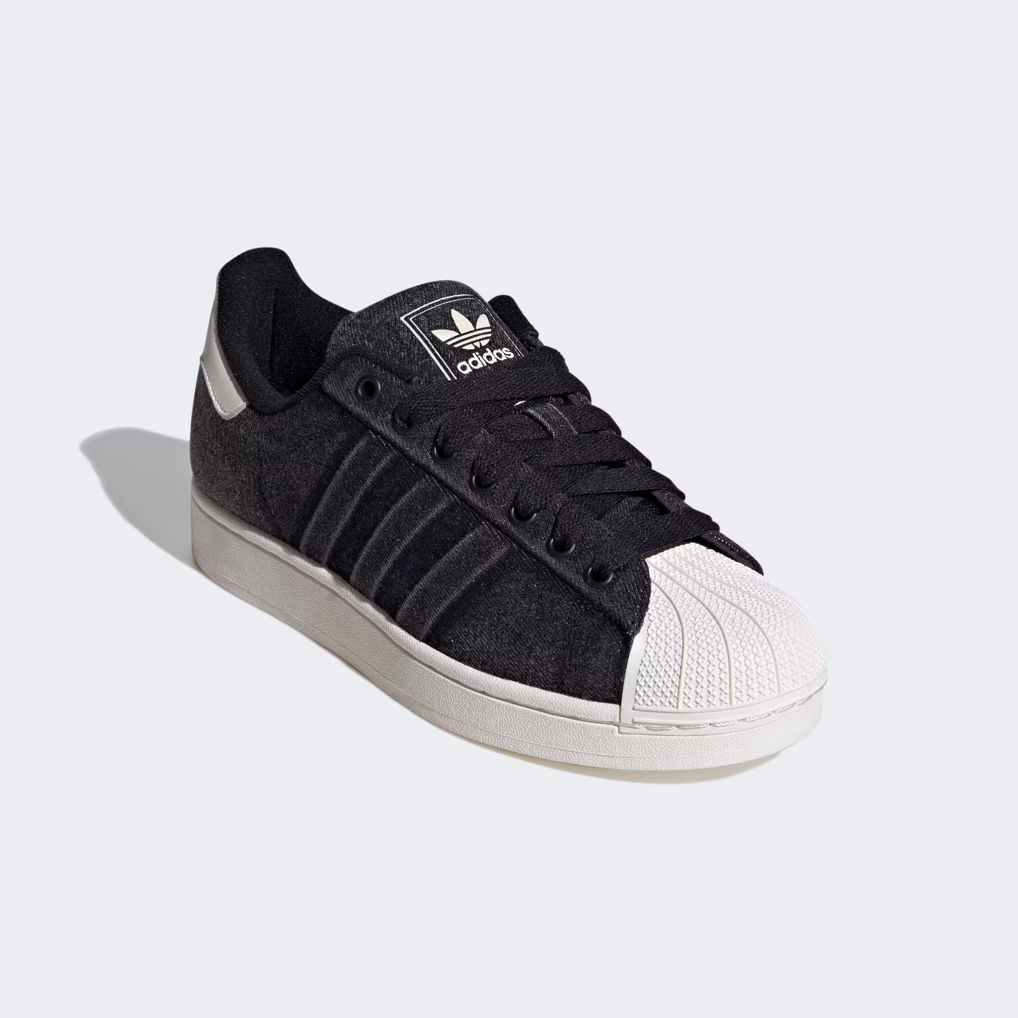 Adidas მამაკაცის სპორტული ფეხსაცმელი