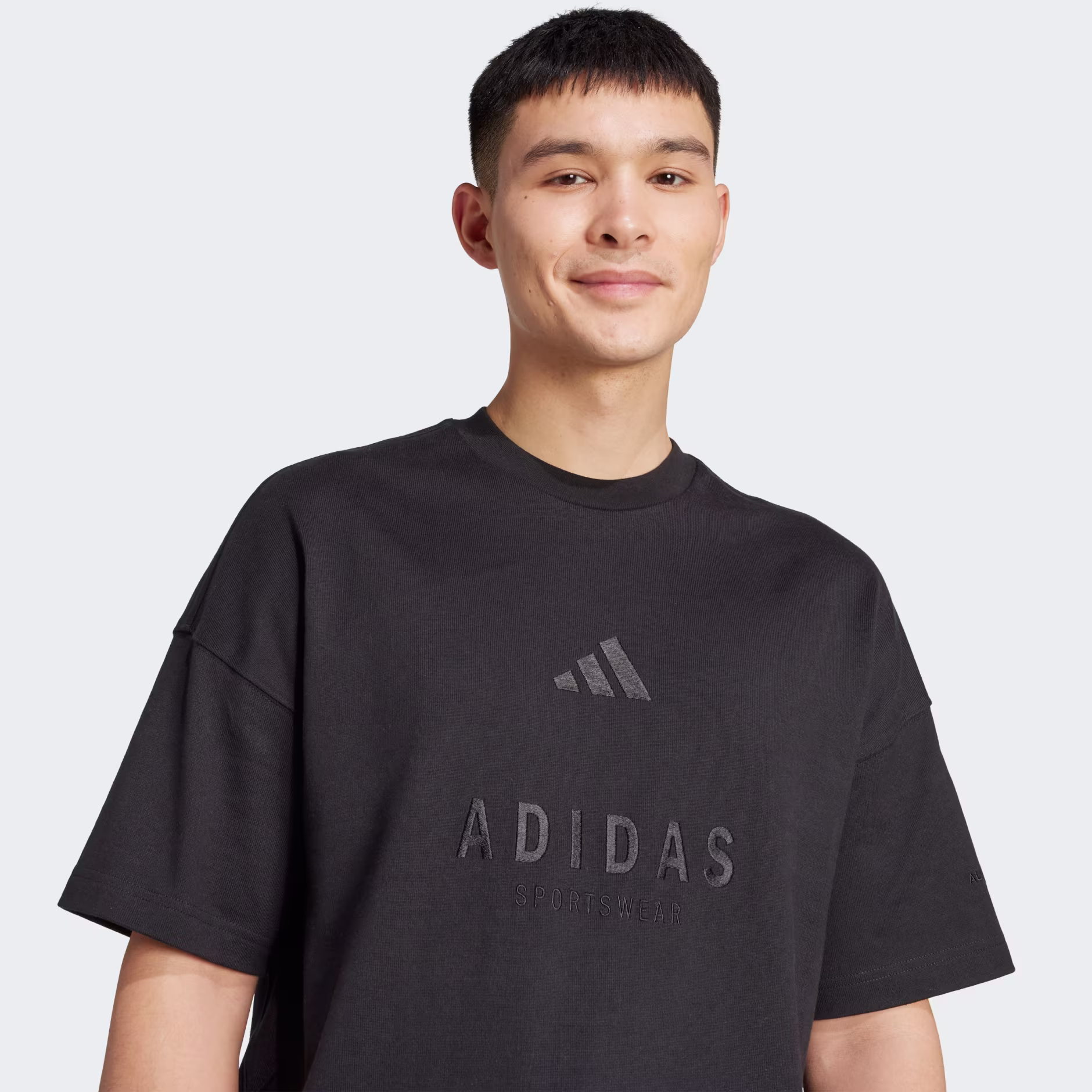 Adidas მამაკაცის მაისური