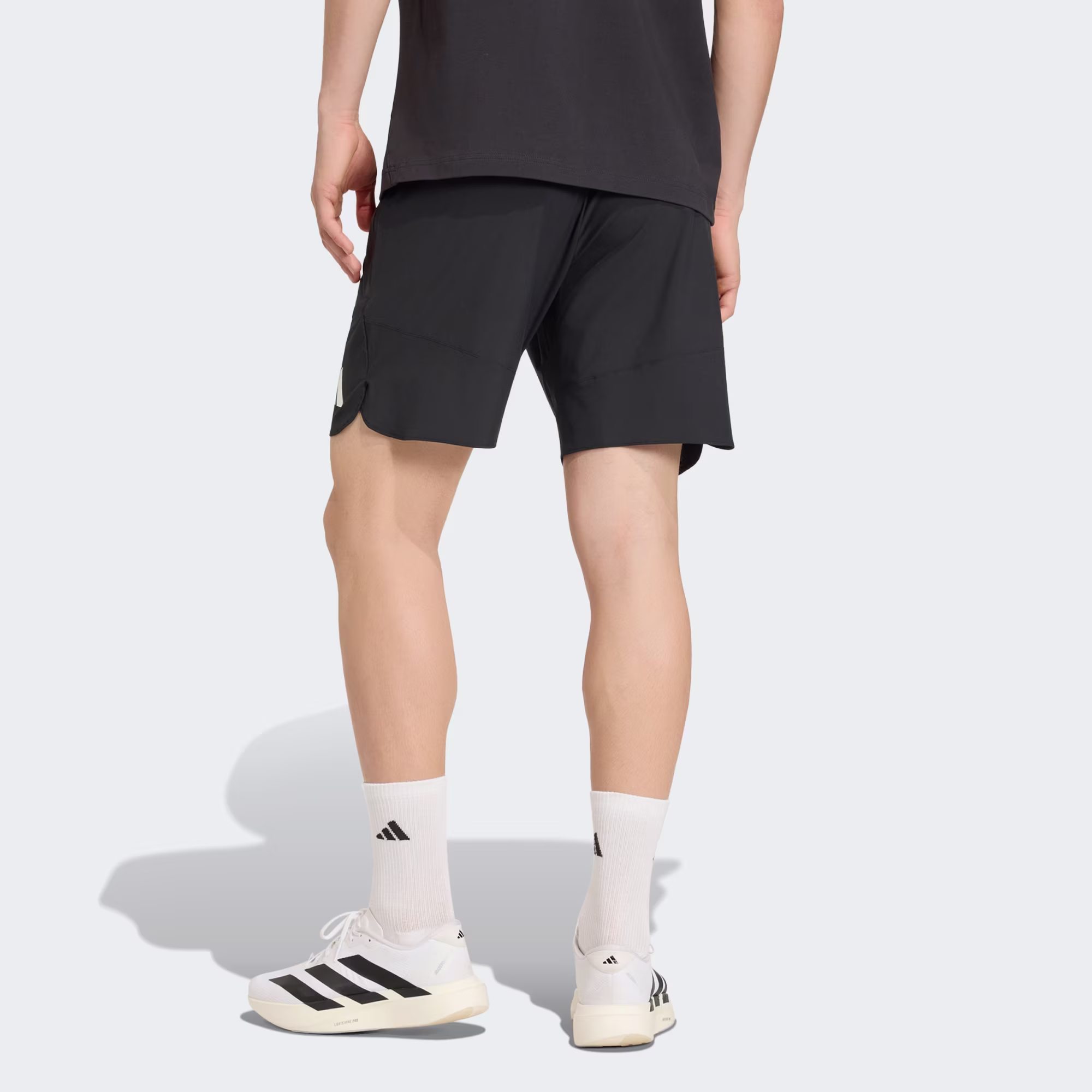 Adidas მამაკაცის შორტი