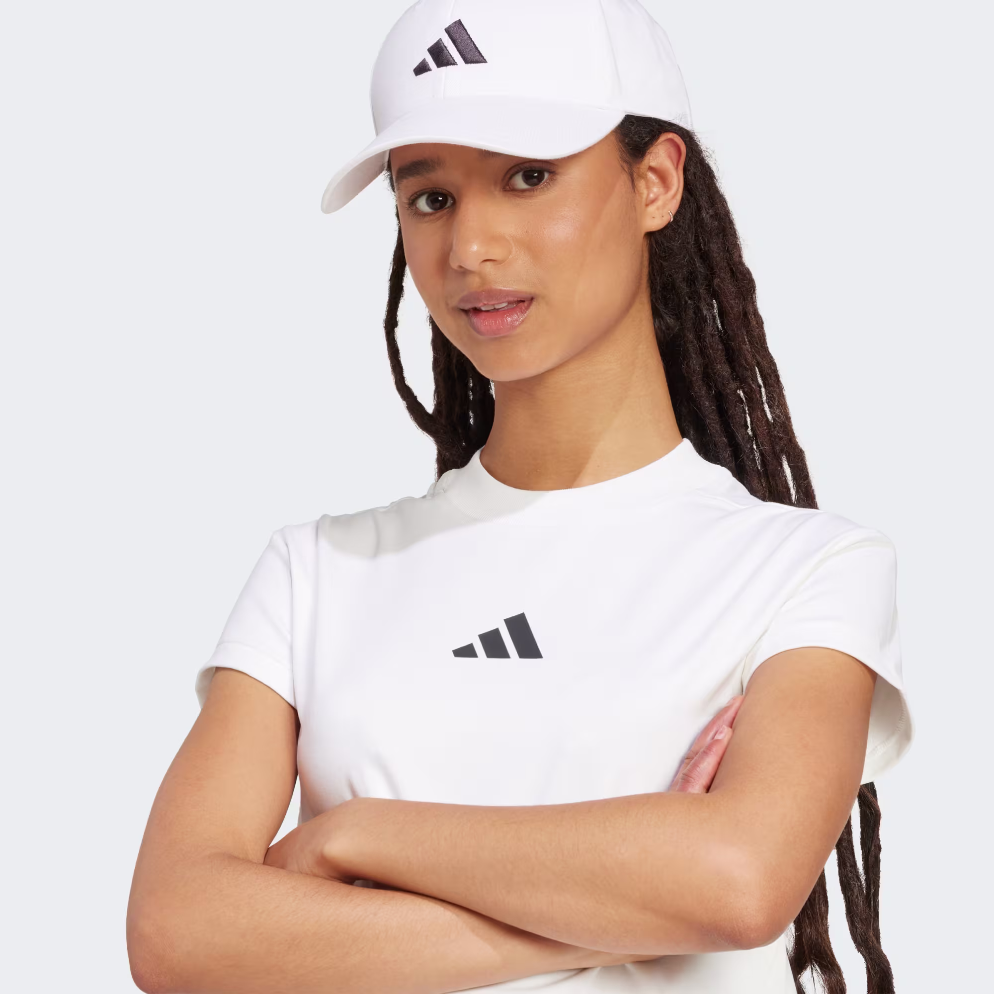 Adidas ქალის მაისური