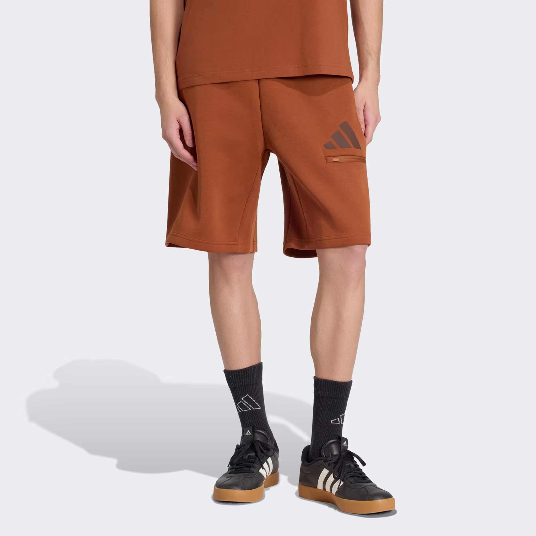 Adidas მამაკაცის შორტი