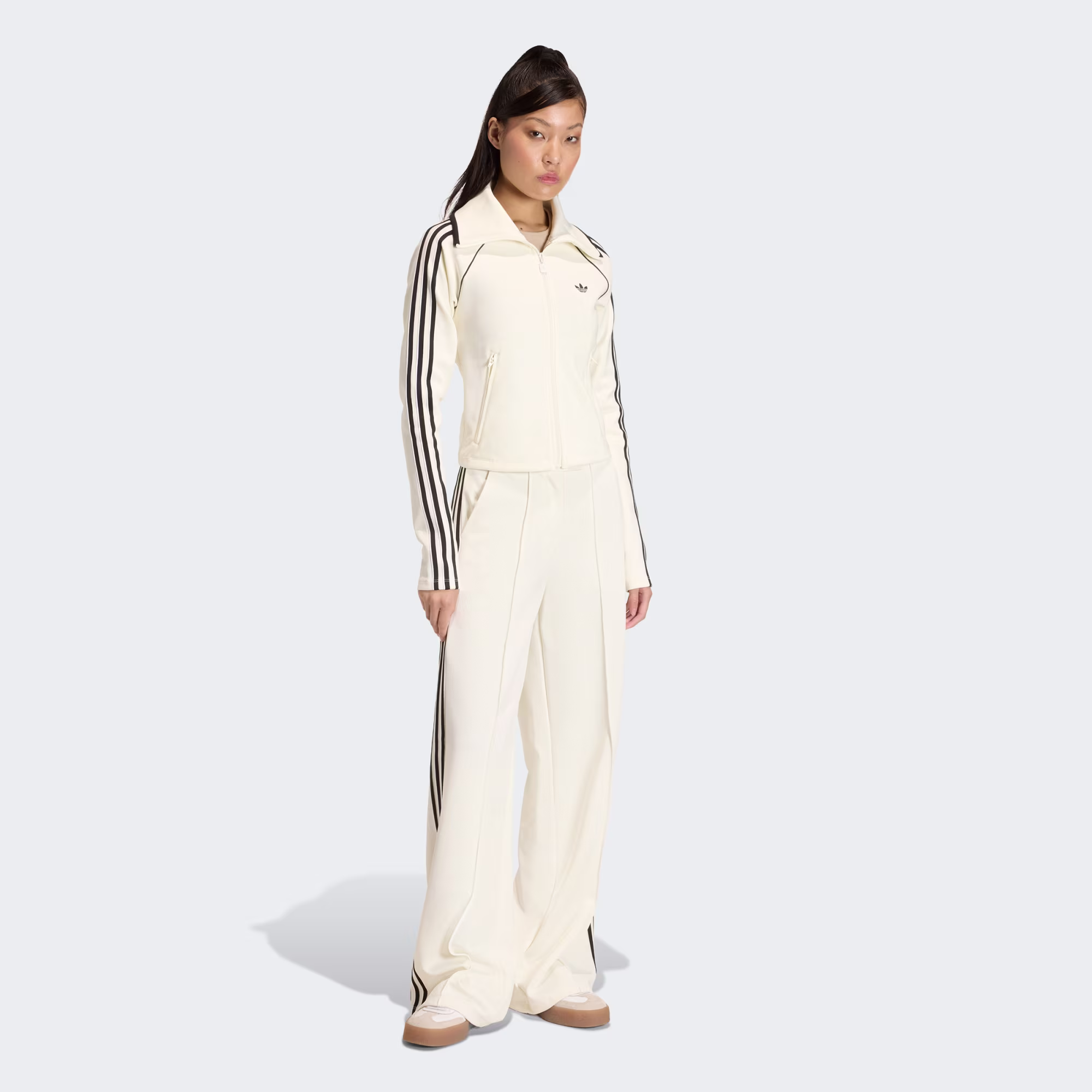 Adidas ქალის ჯემპრი