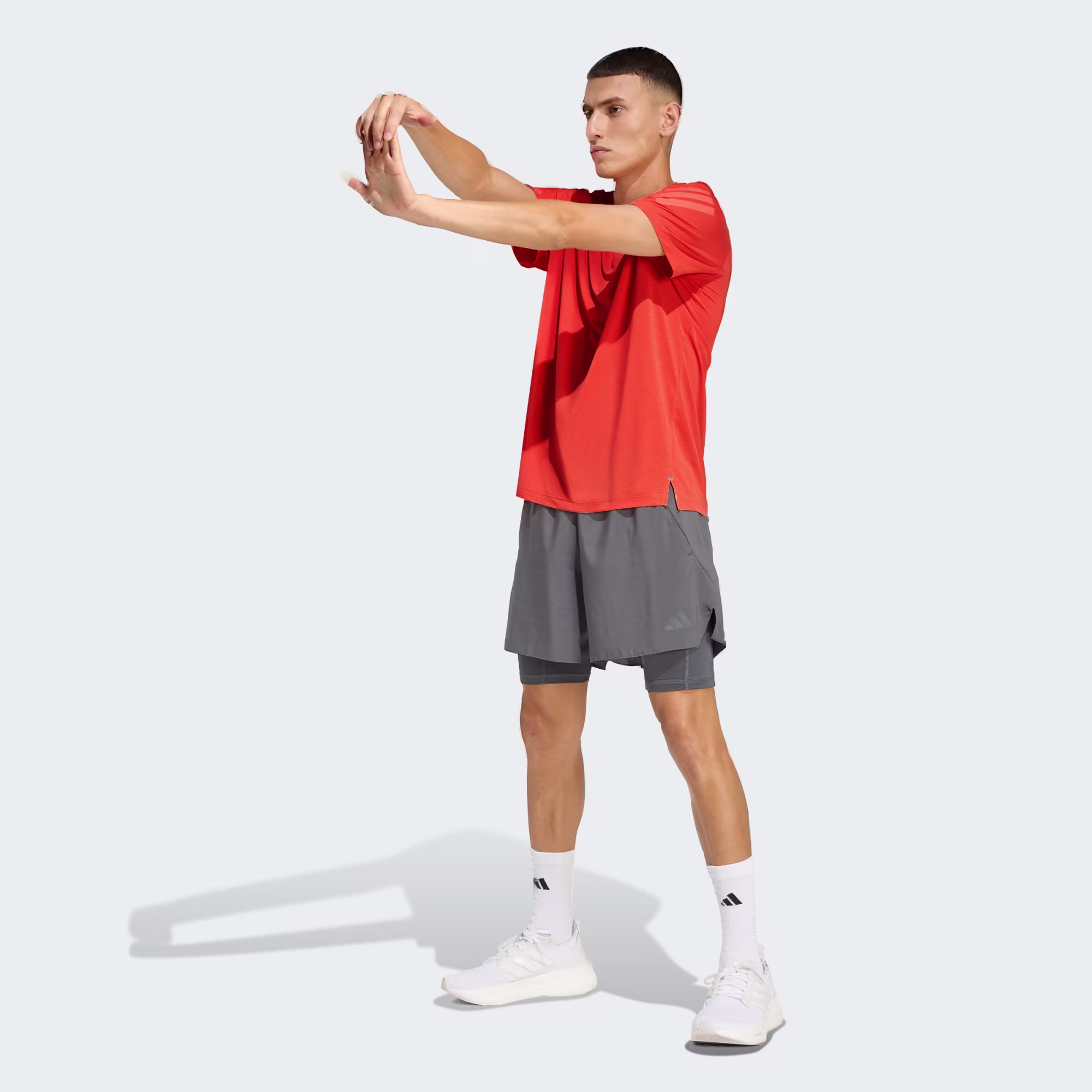 Adidas მამაკაცის მაისური