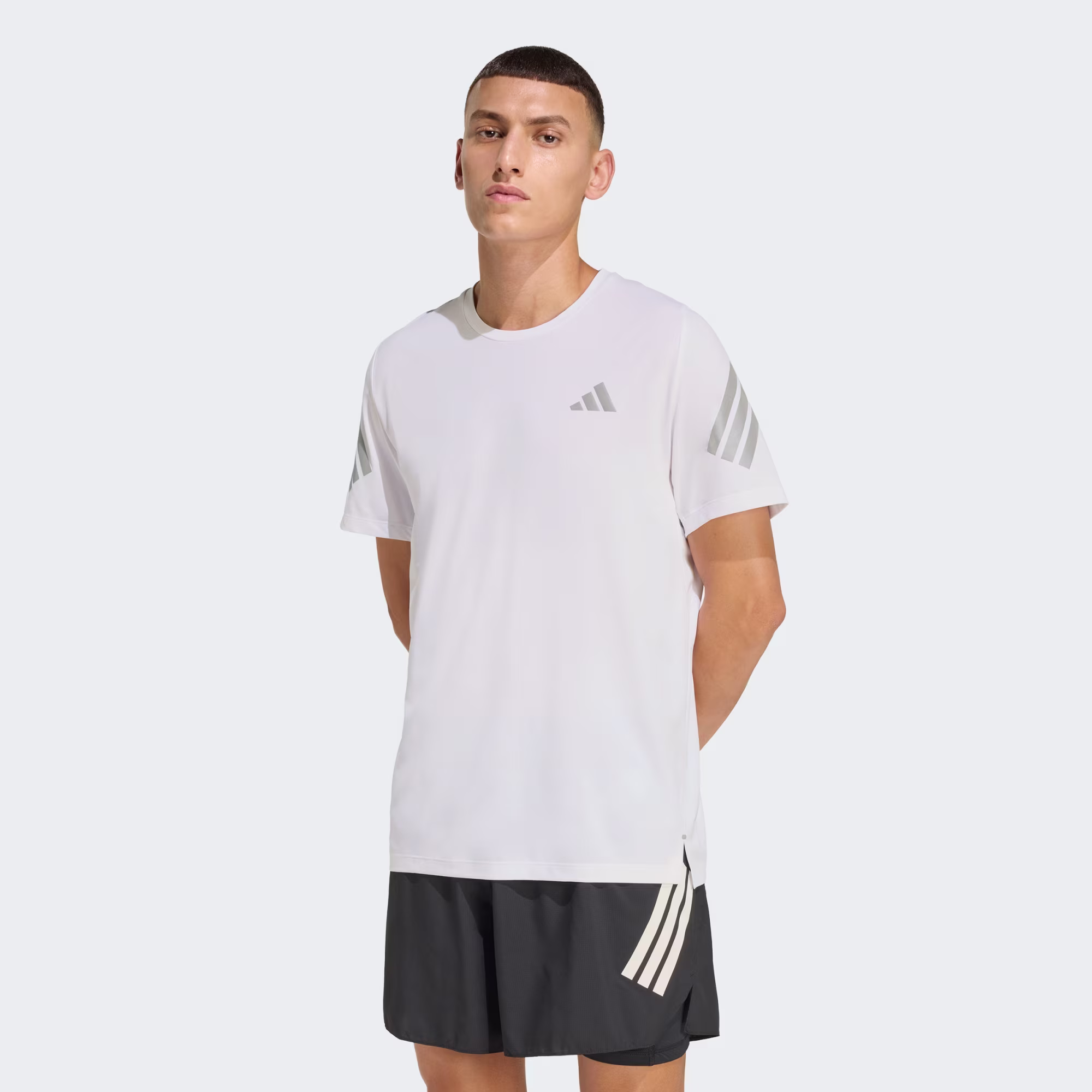 Adidas მამაკაცის მაისური