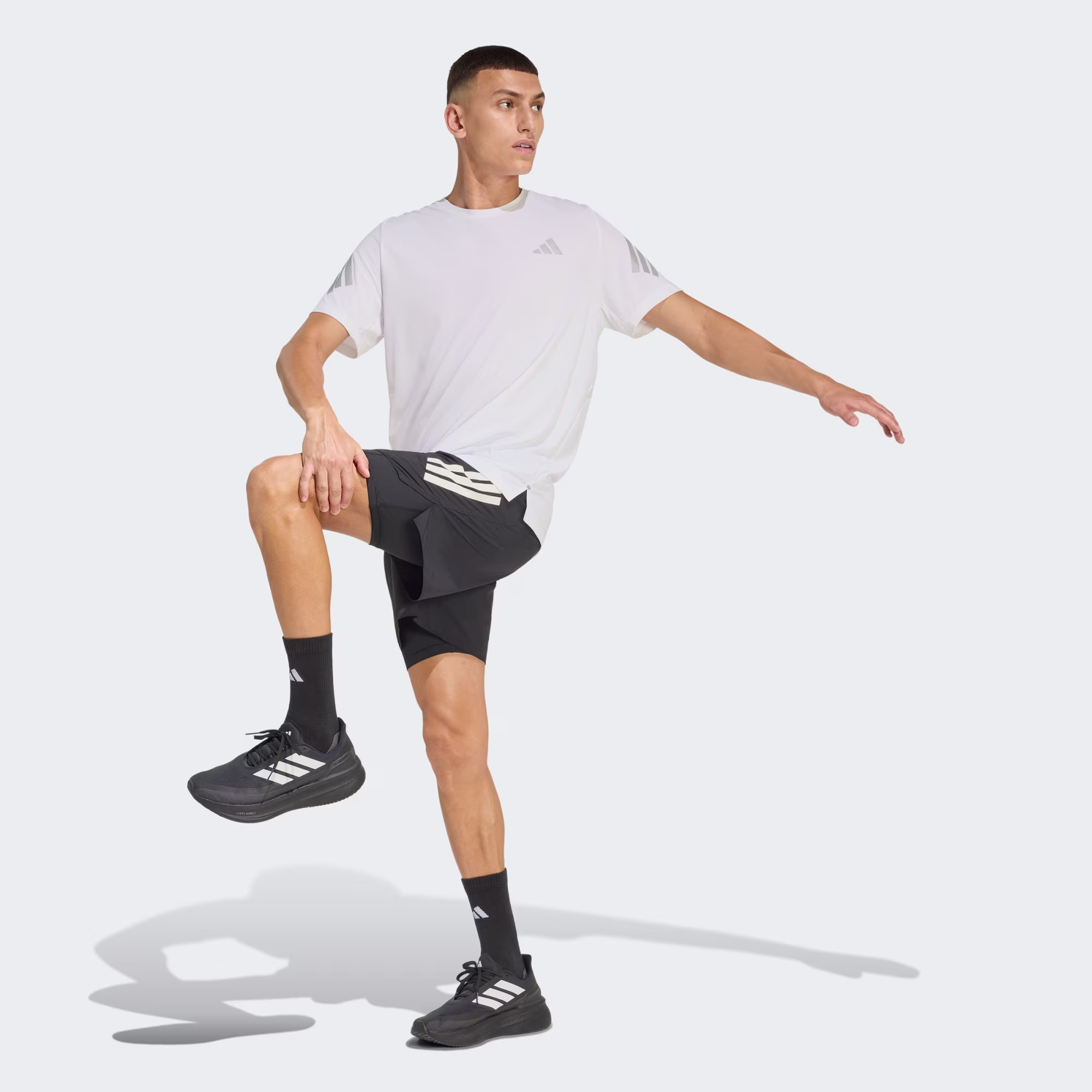 Adidas მამაკაცის მაისური