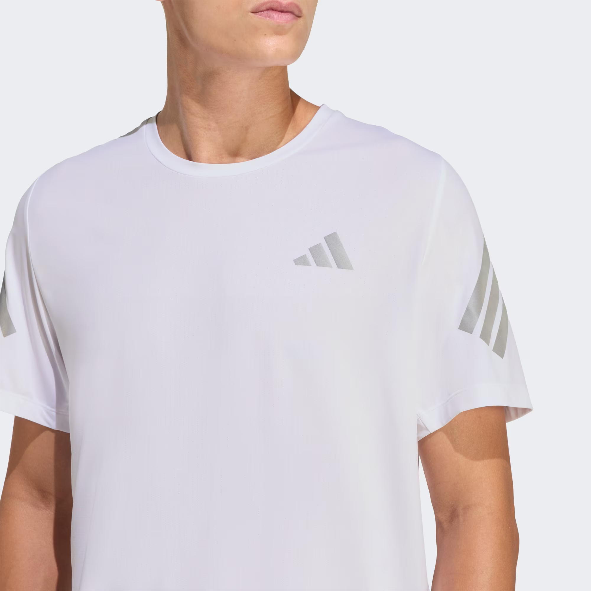 Adidas მამაკაცის მაისური