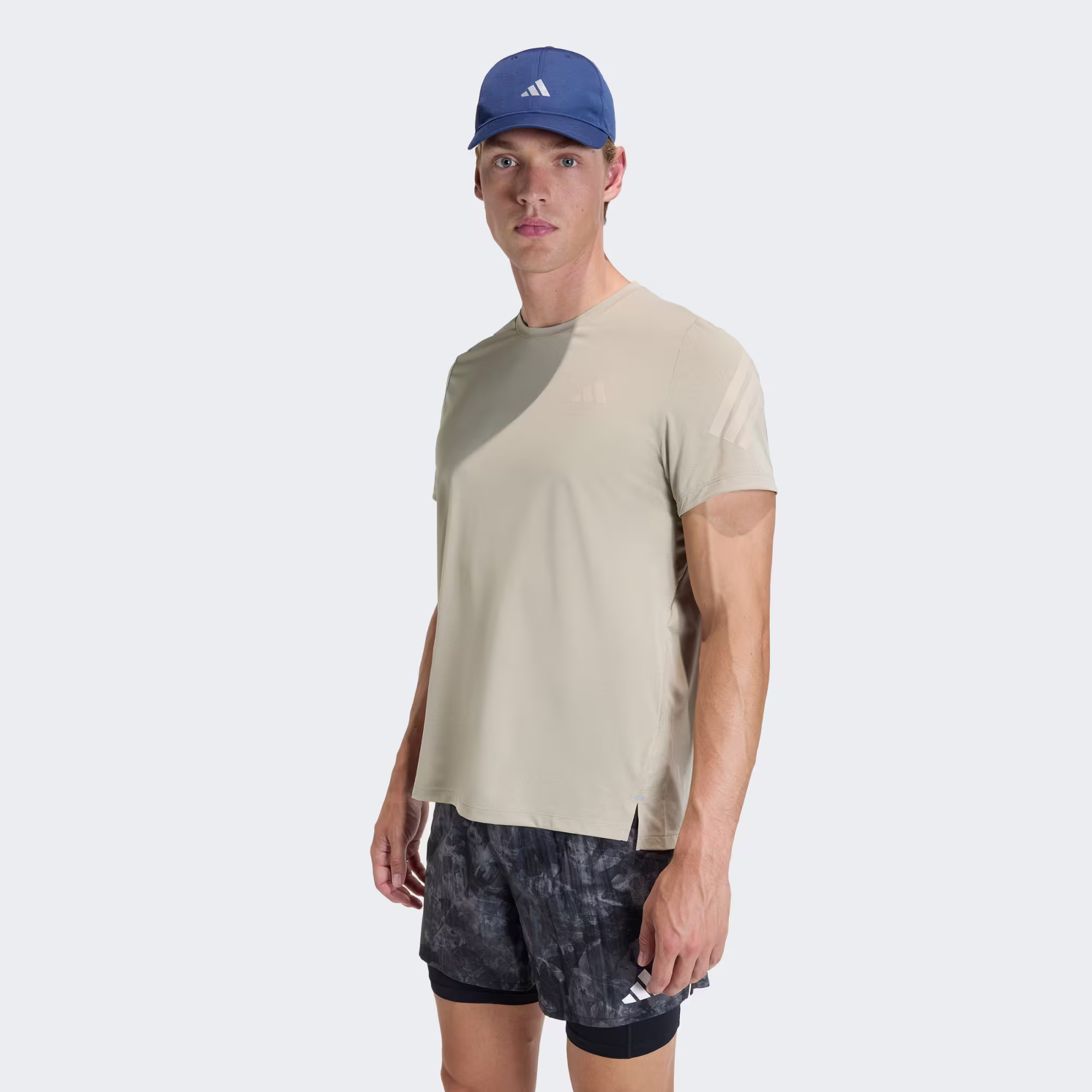Adidas მამაკაცის მაისური