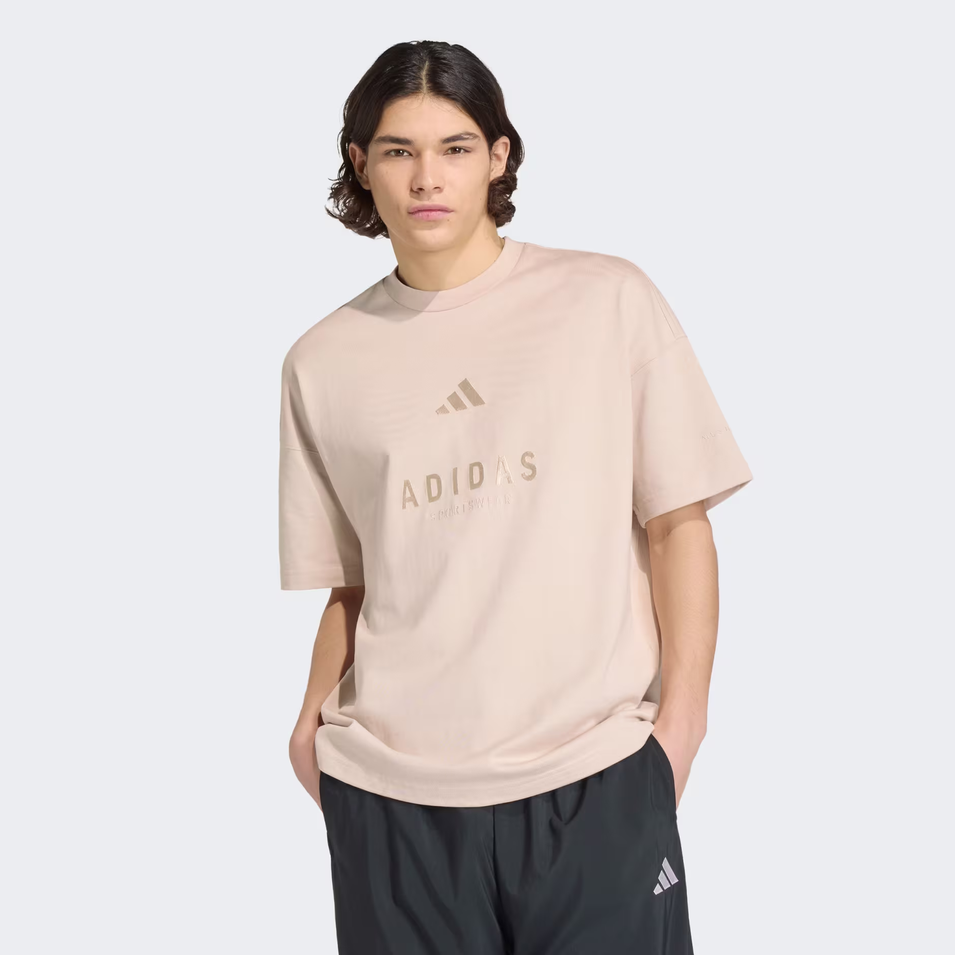 Adidas მამაკაცის მაისური
