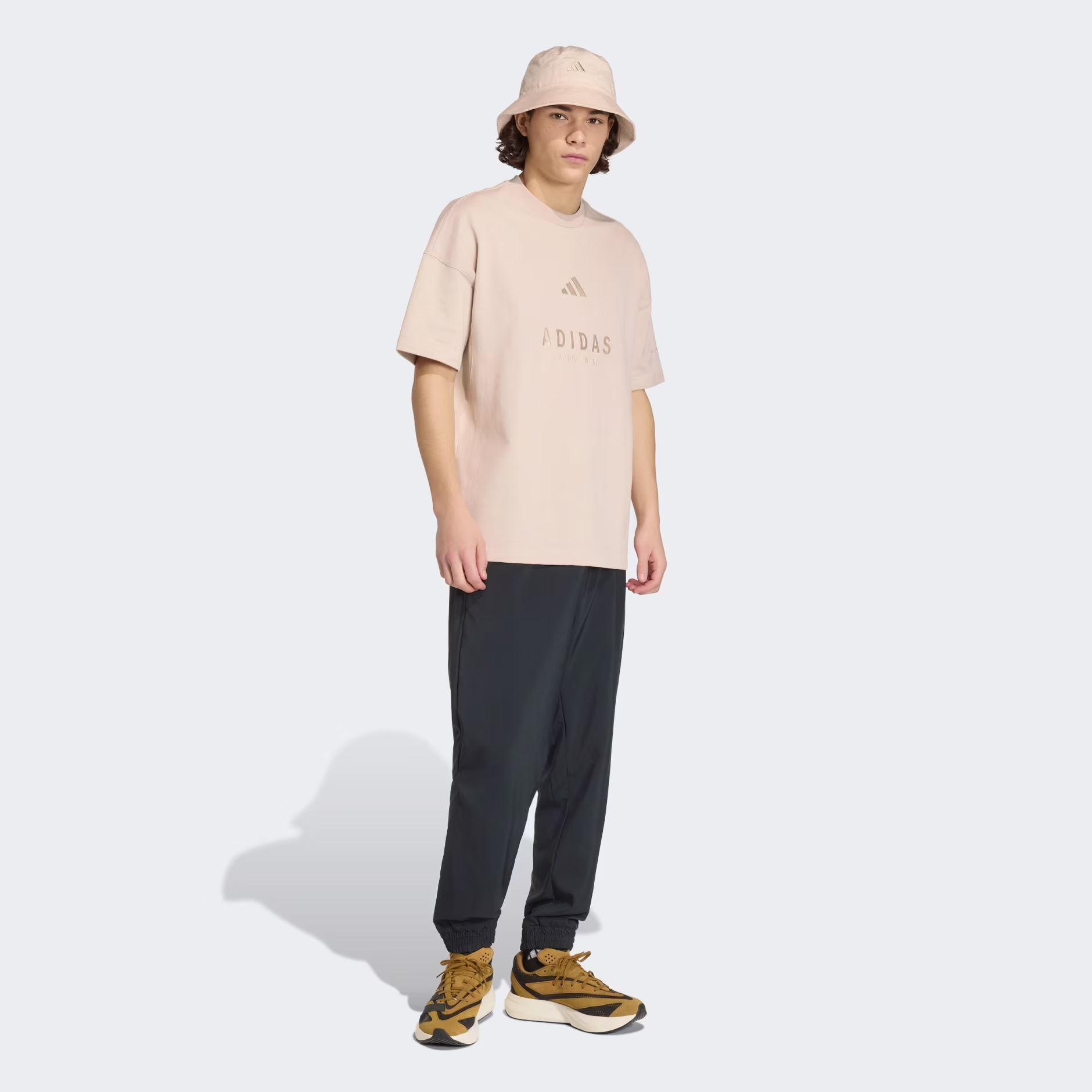 Adidas მამაკაცის მაისური