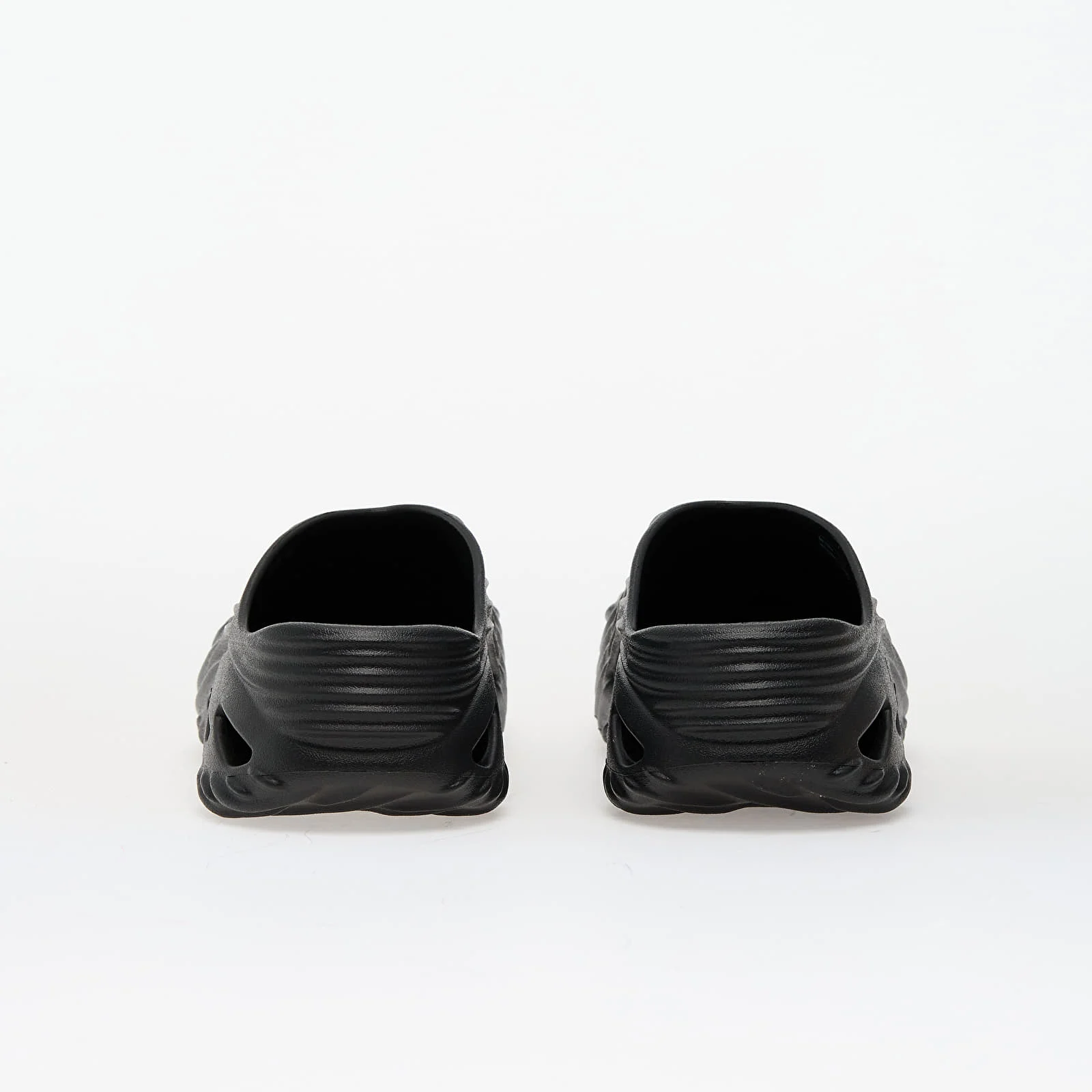 Crocs Echo Wave