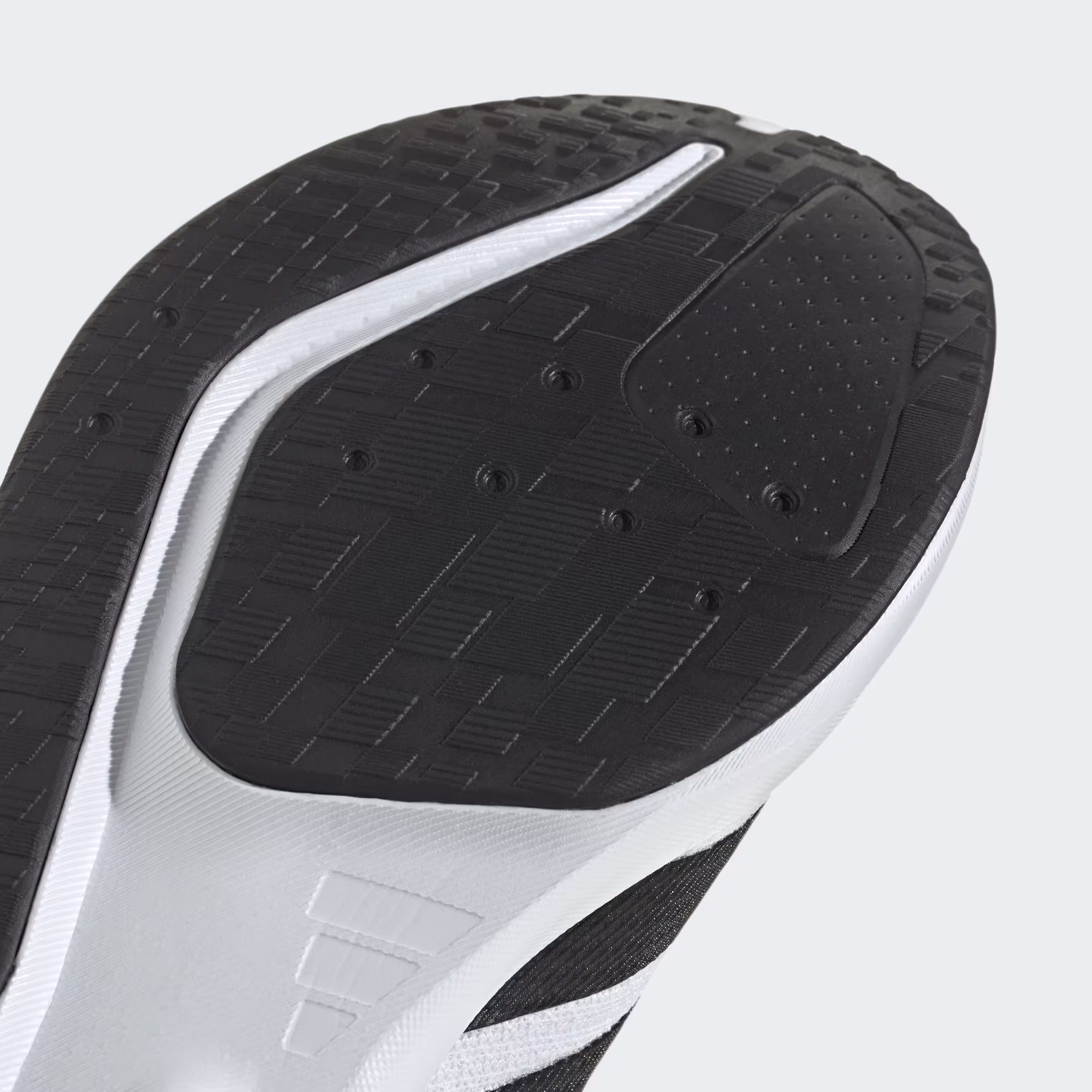 Adidas მამაკაცის სპორტული ფეხსაცმელი