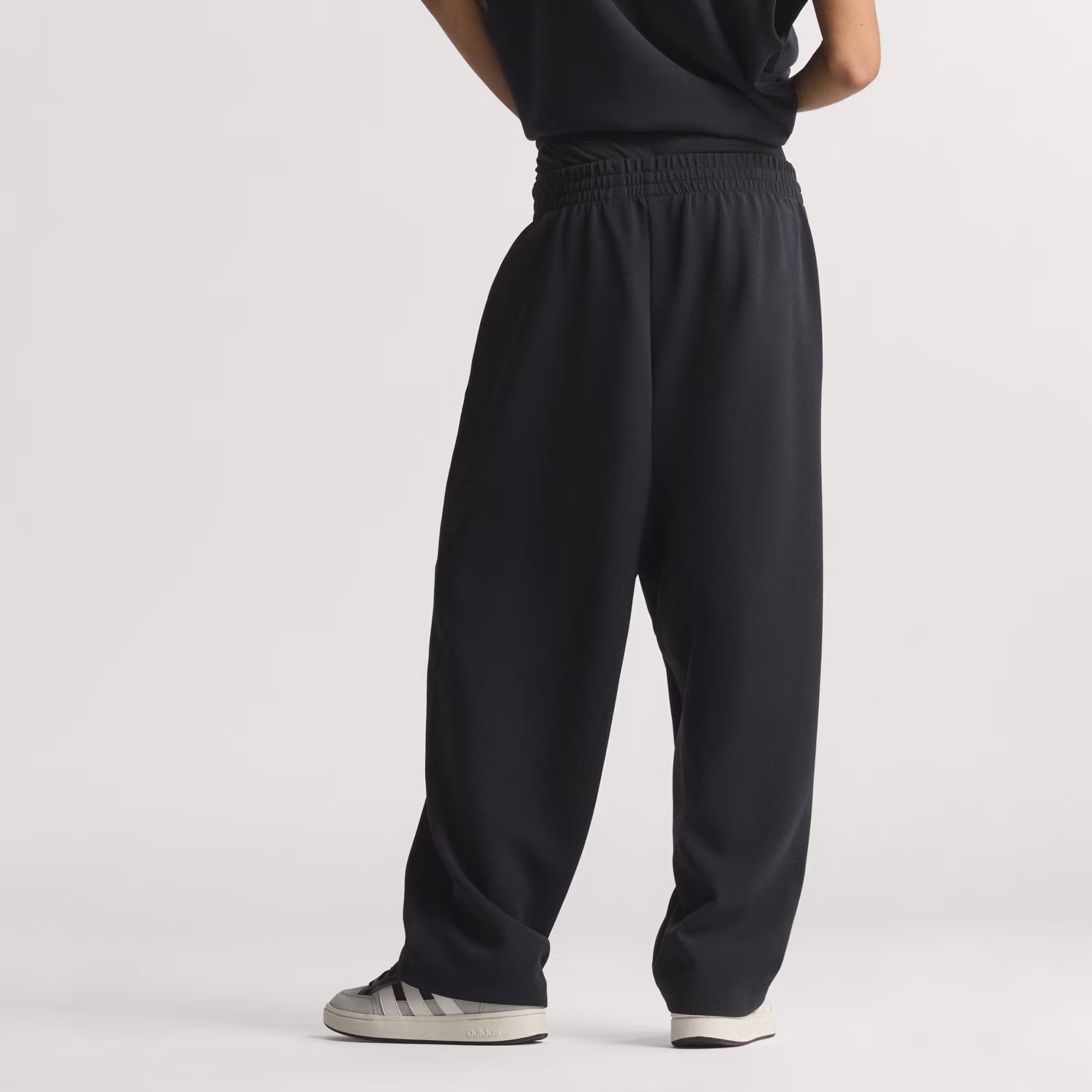 Adidas მამაკაცის შარვალი