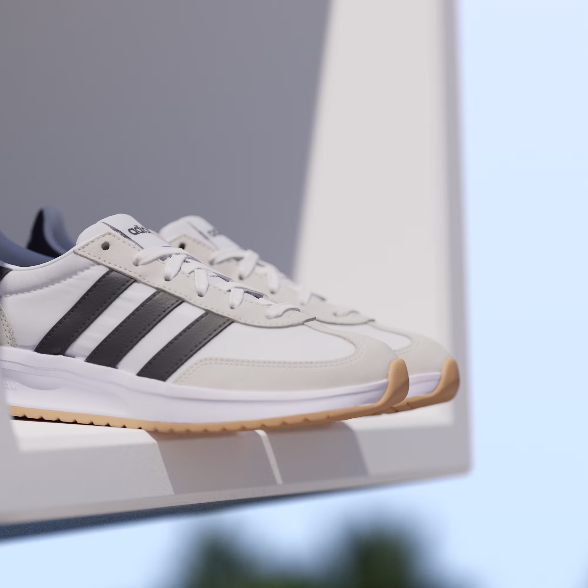 Adidas ქალის სპორტული ფეხსაცმელი RUN 70s 2.0