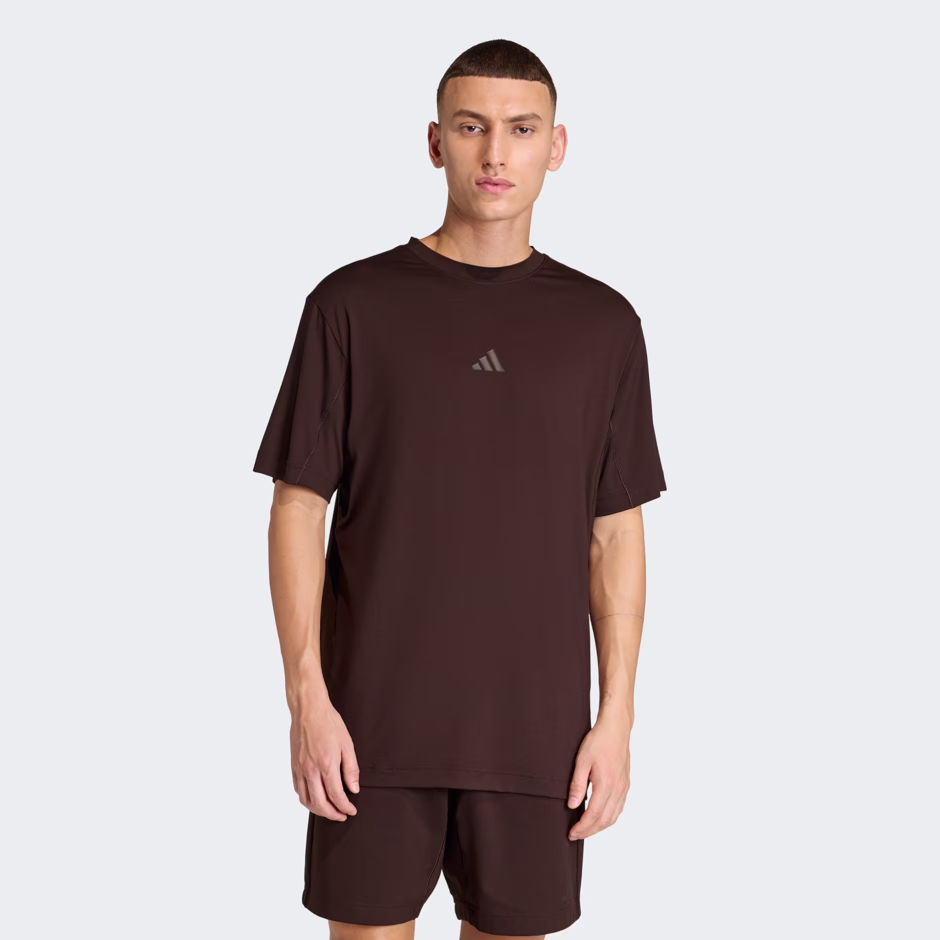 Adidas მამაკაცის მაისური