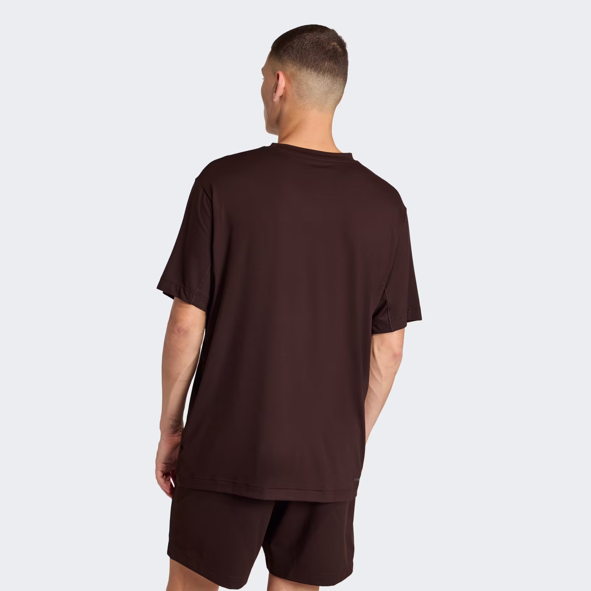 Adidas მამაკაცის მაისური