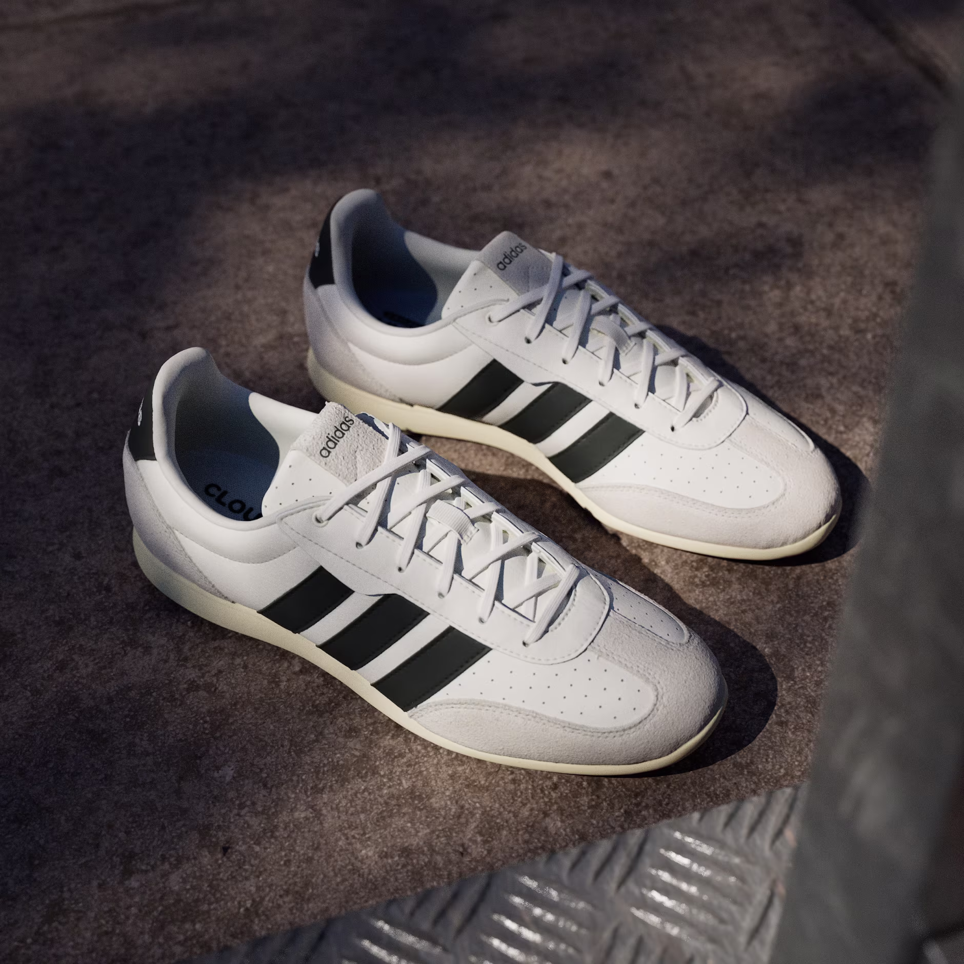 Adidas მამაკაცის სპორტული ფეხსაცმელი
