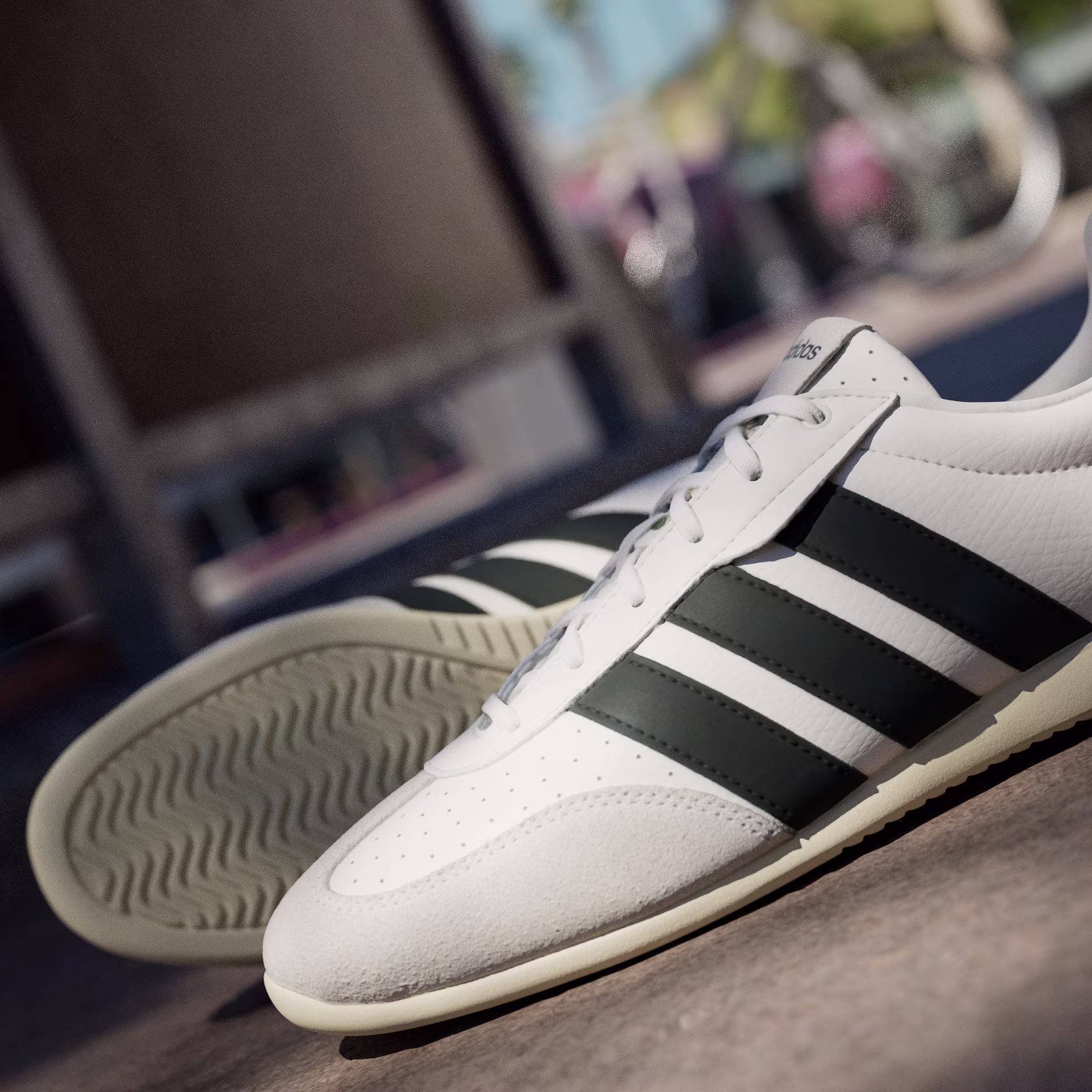 Adidas მამაკაცის სპორტული ფეხსაცმელი