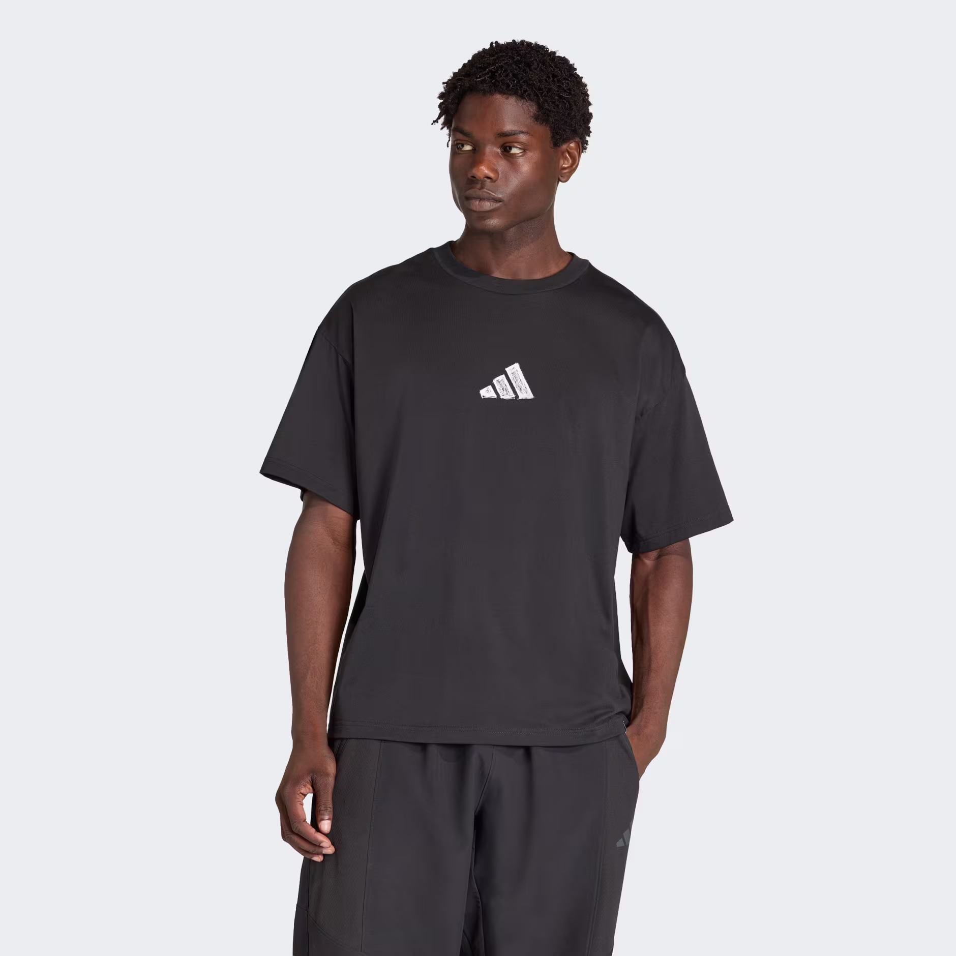 Adidas მამაკაცის მაისური