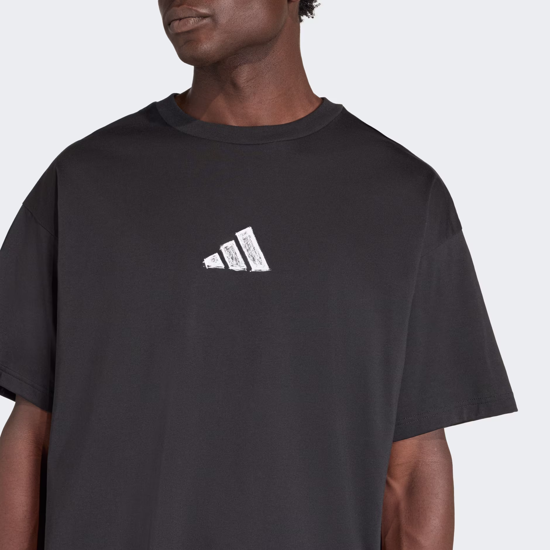 Adidas მამაკაცის მაისური