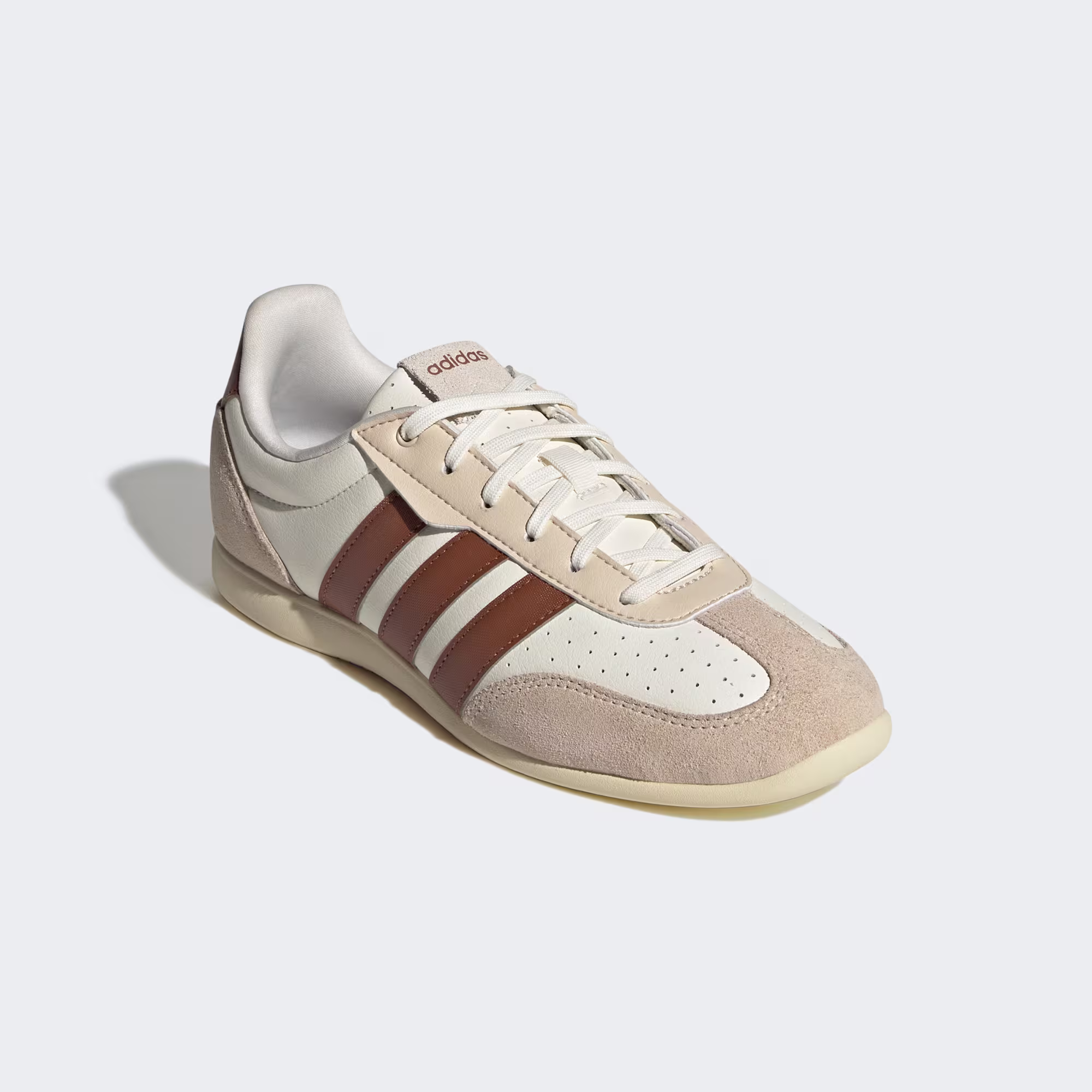 Adidas ქალის სპორტული ფეხსაცმელი