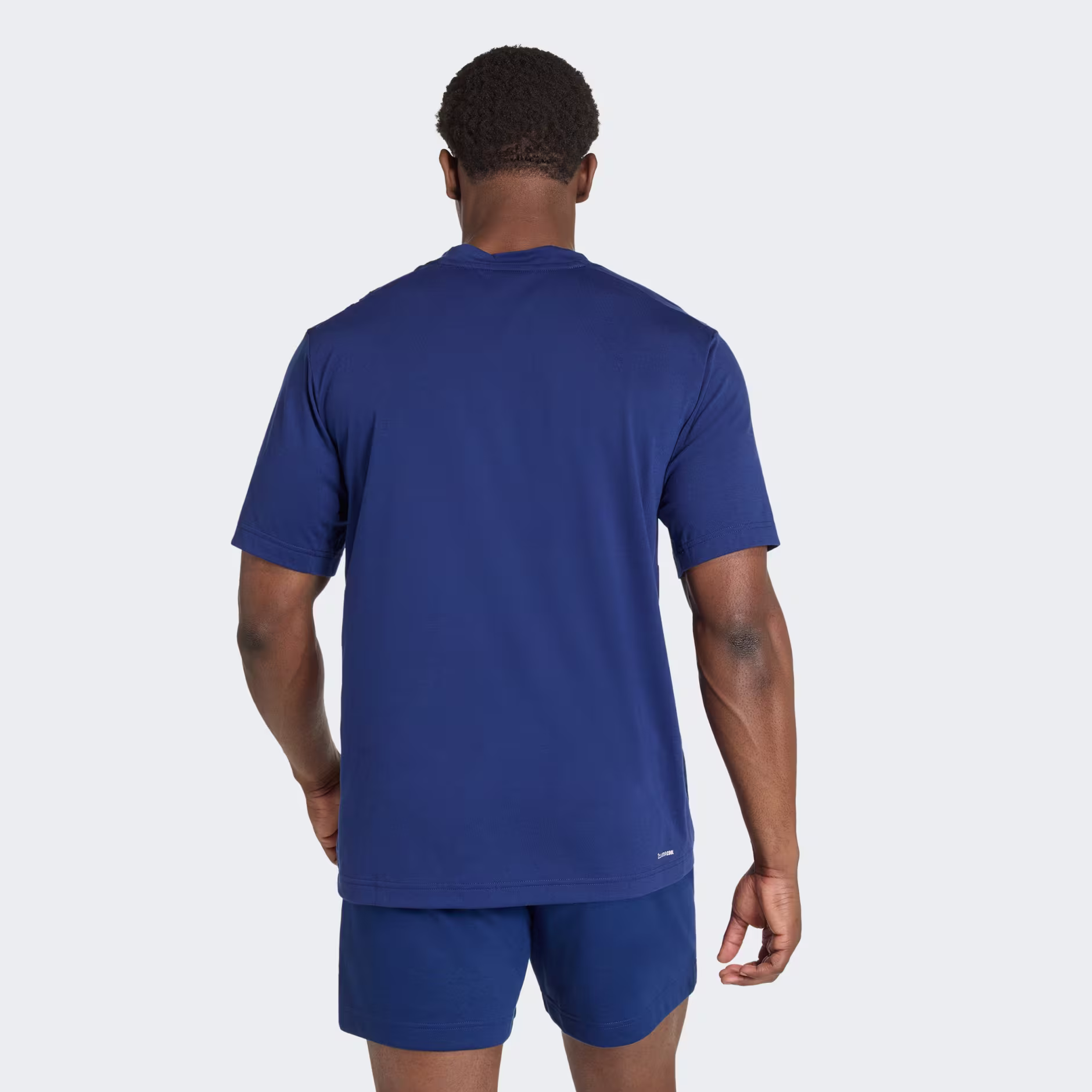 Adidas მამაკაცის მაისური