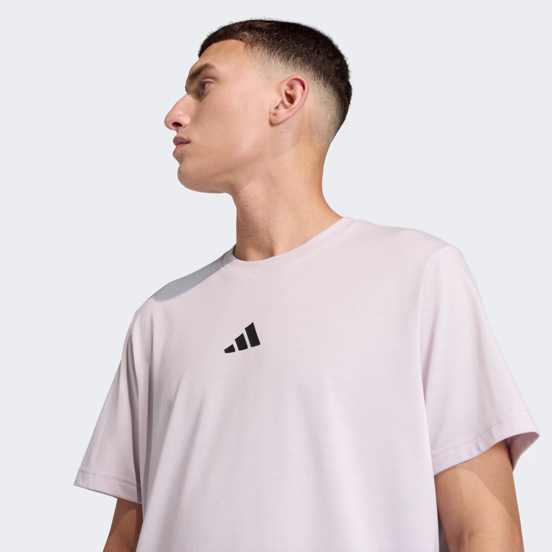 Adidas მამაკაცის მაისური