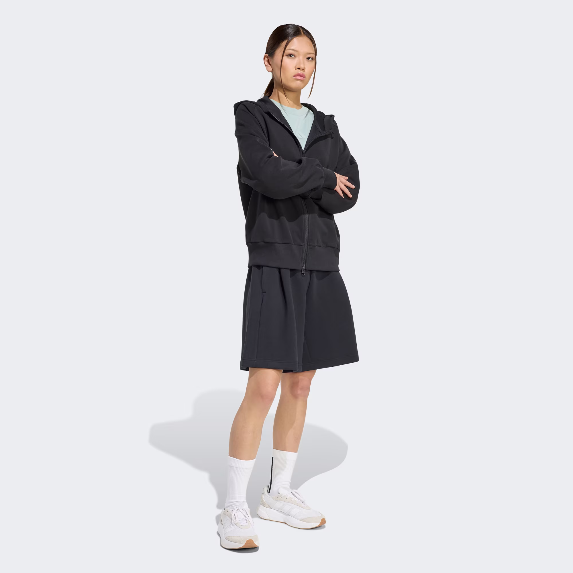 Adidas ქალის ჯემპრი