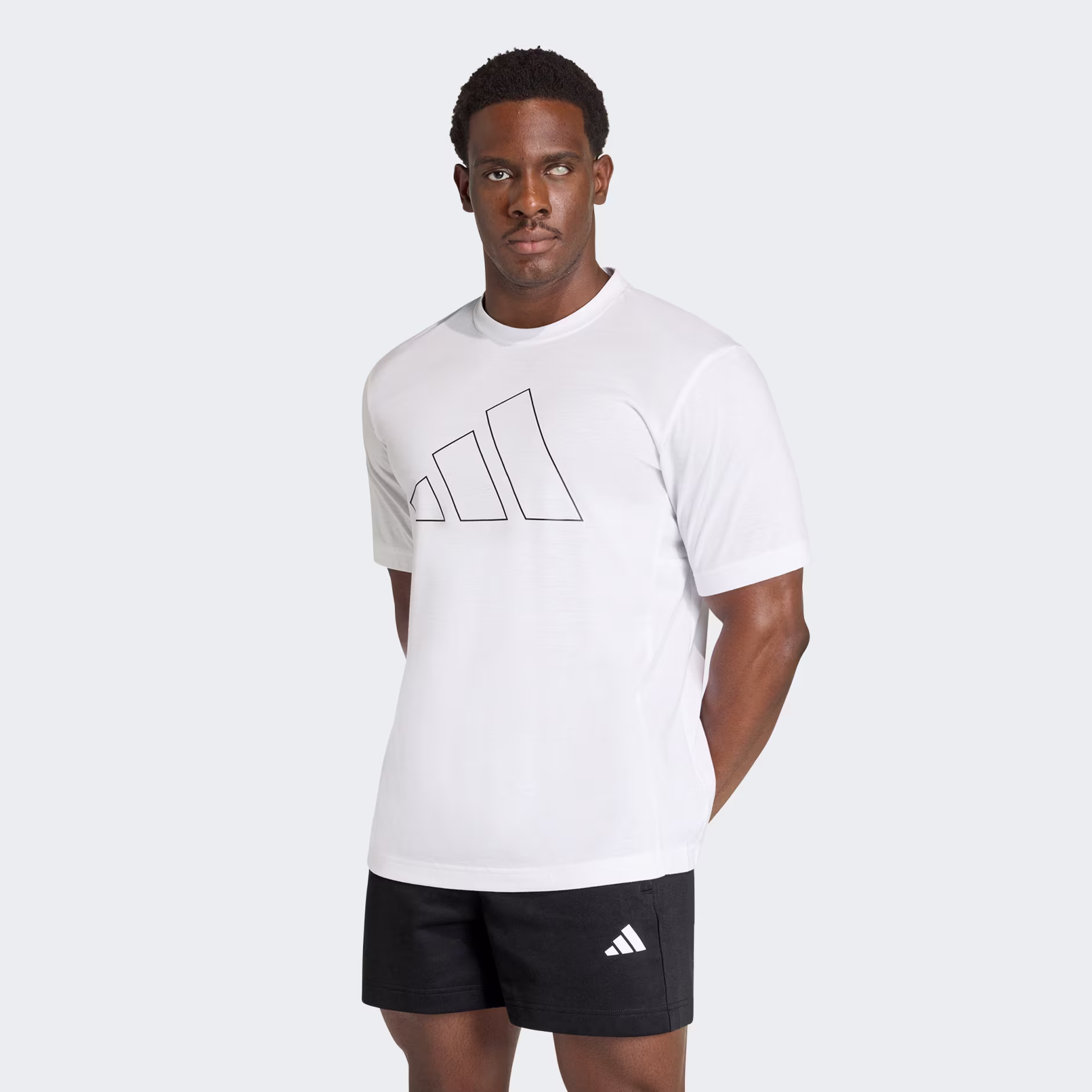 Adidas მამაკაცის მაისური