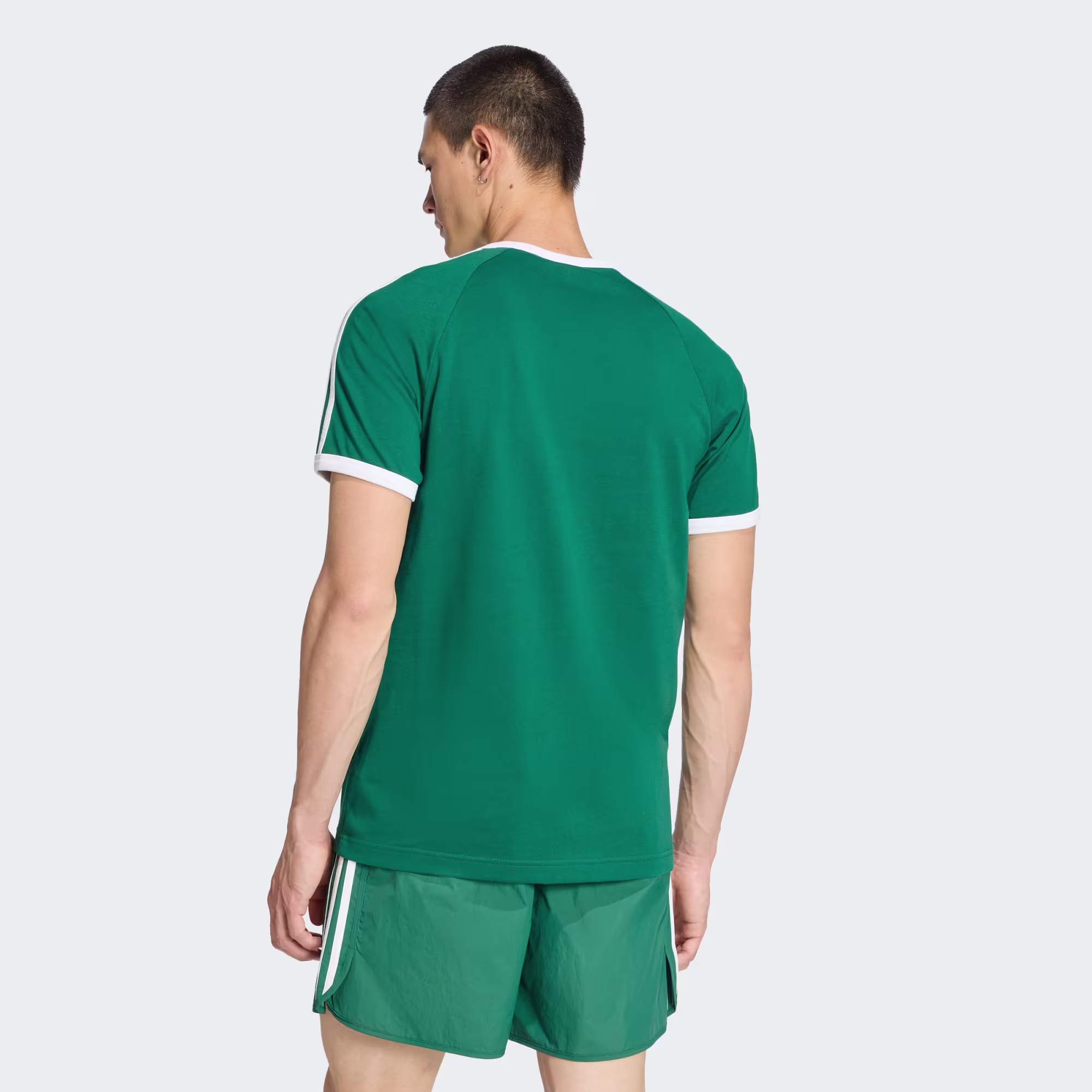 Adidas მამაკაცის მაისური
