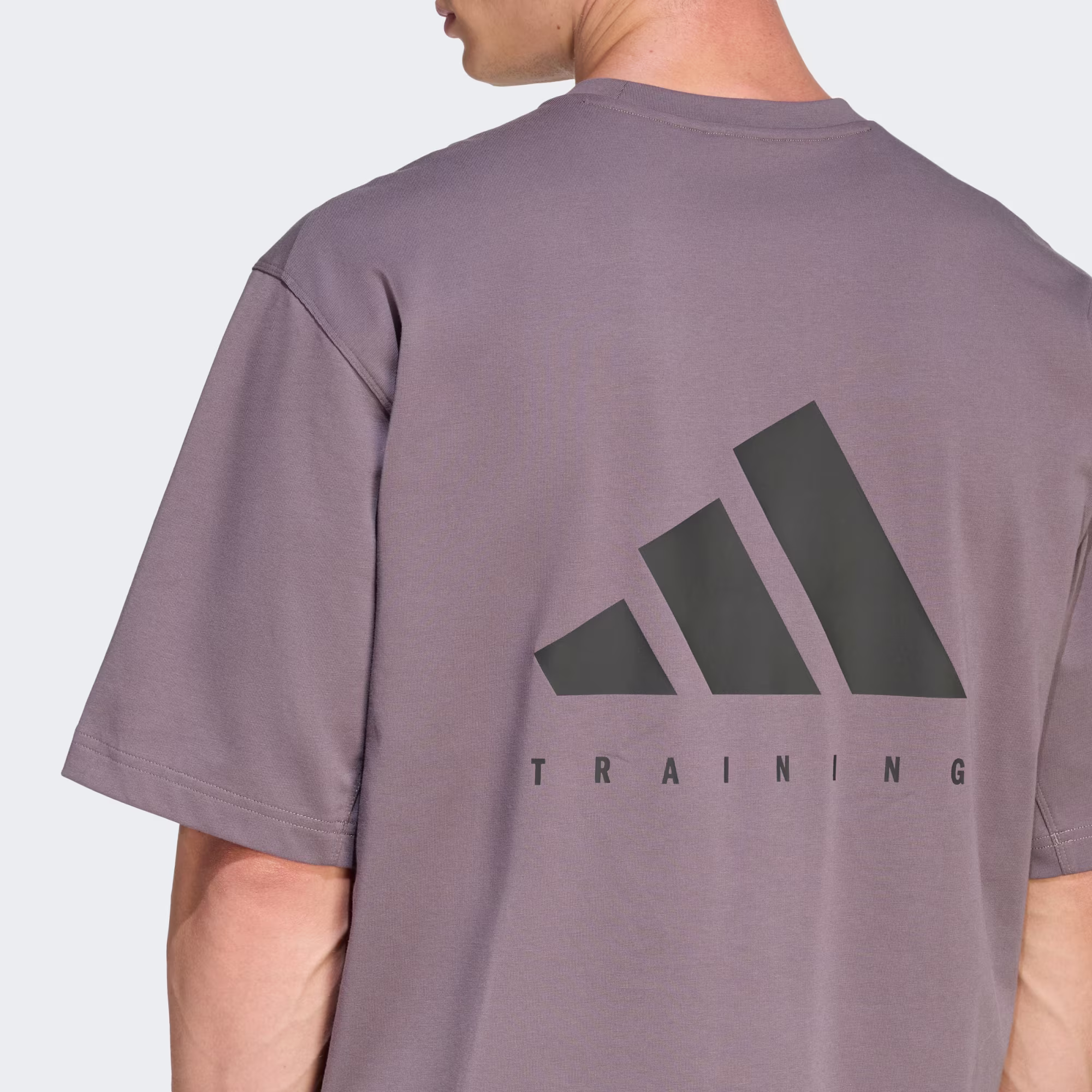 Adidas მამაკაცის მაისური