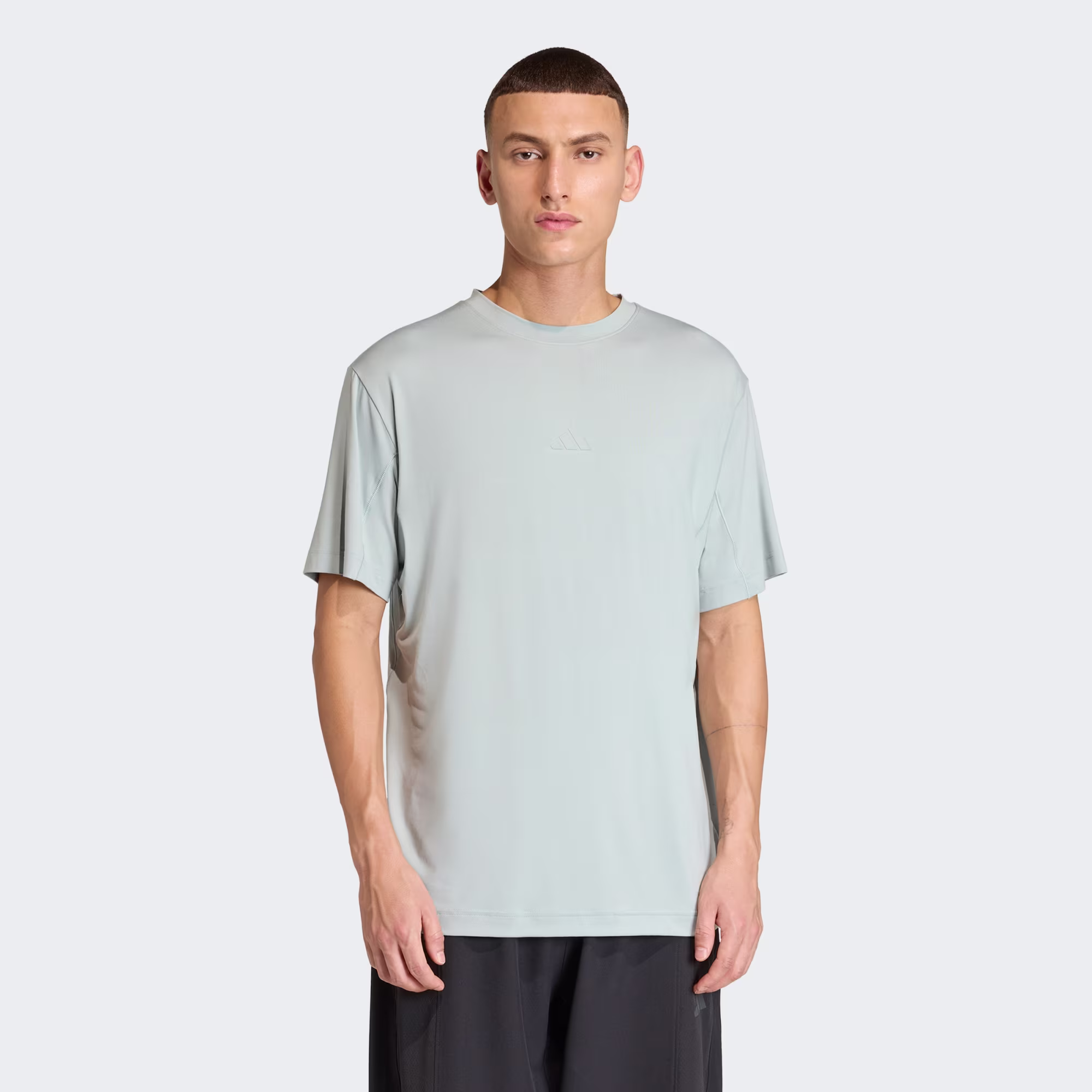 Adidas მამაკაცის მაისური