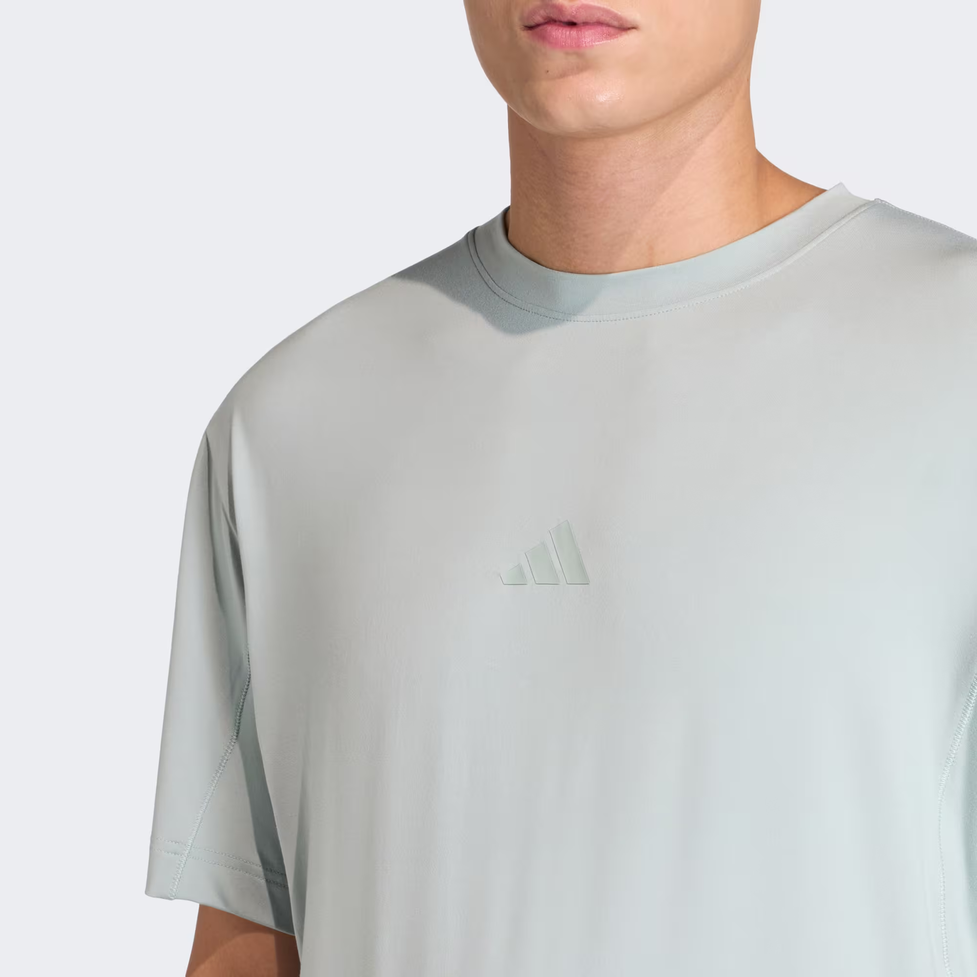 Adidas მამაკაცის მაისური