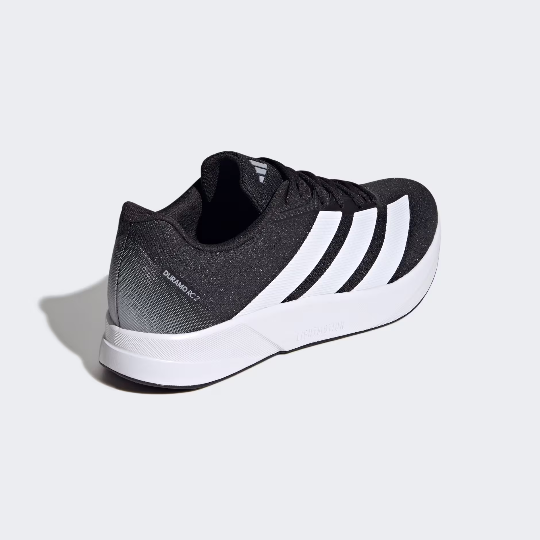 Adidas მამაკაცის სპორტული ფეხსაცმელი