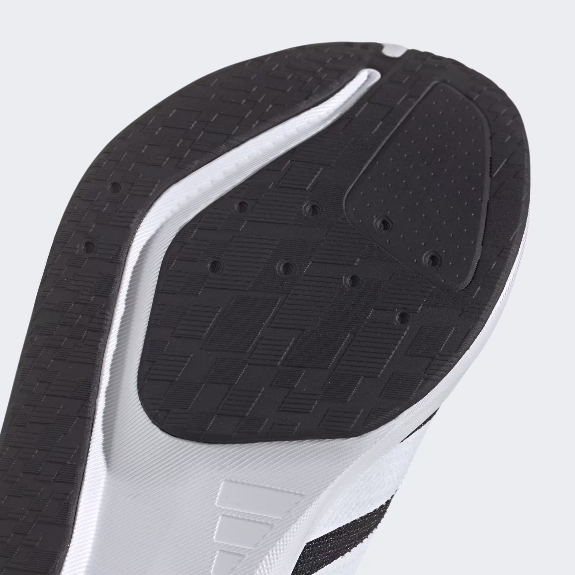 Adidas მამაკაცის სპორტული ფეხსაცმელი