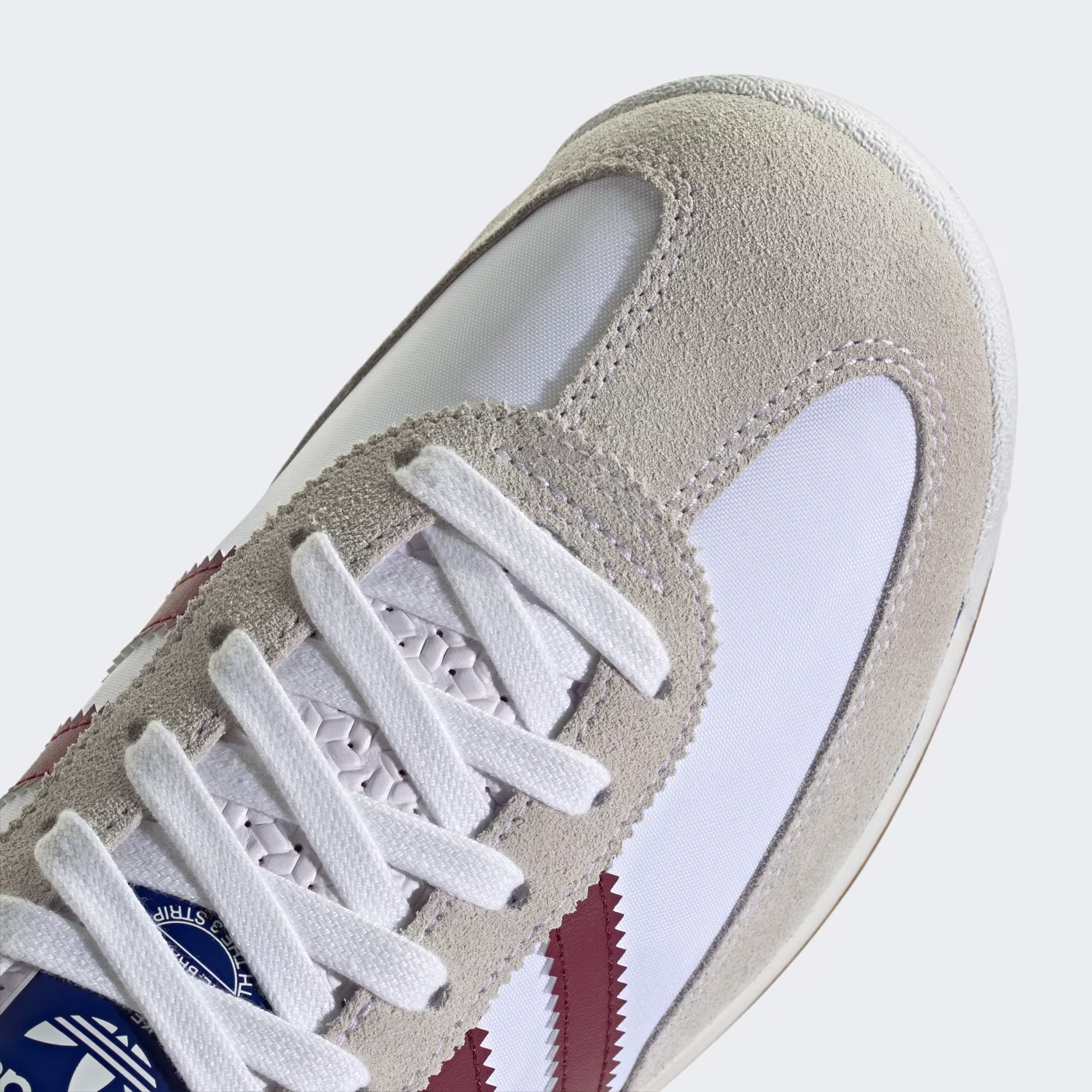Adidas მამაკაცის სპორტული ფეხსაცმელი